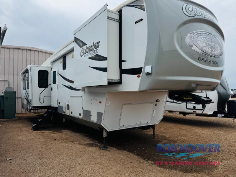 2020 PALOMINO 382FBC - Image 1
