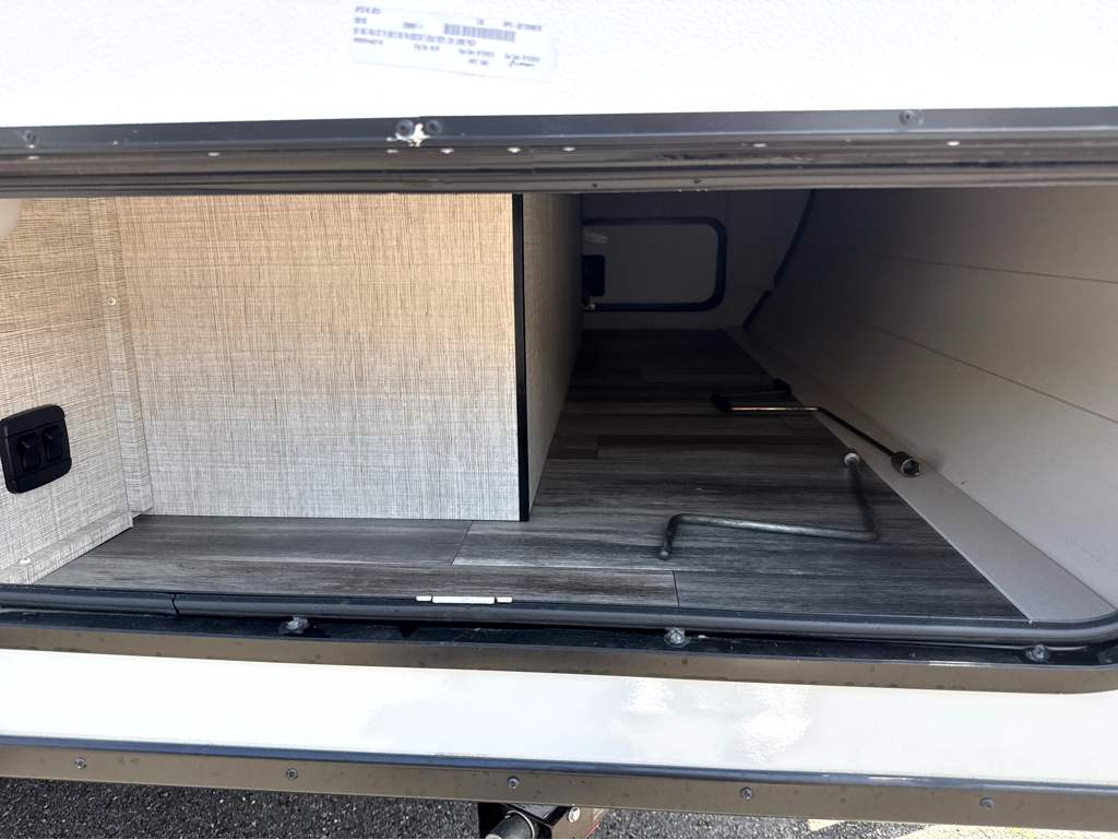 2025 JAYCO JAY FEATHER 199MBS - Image 7