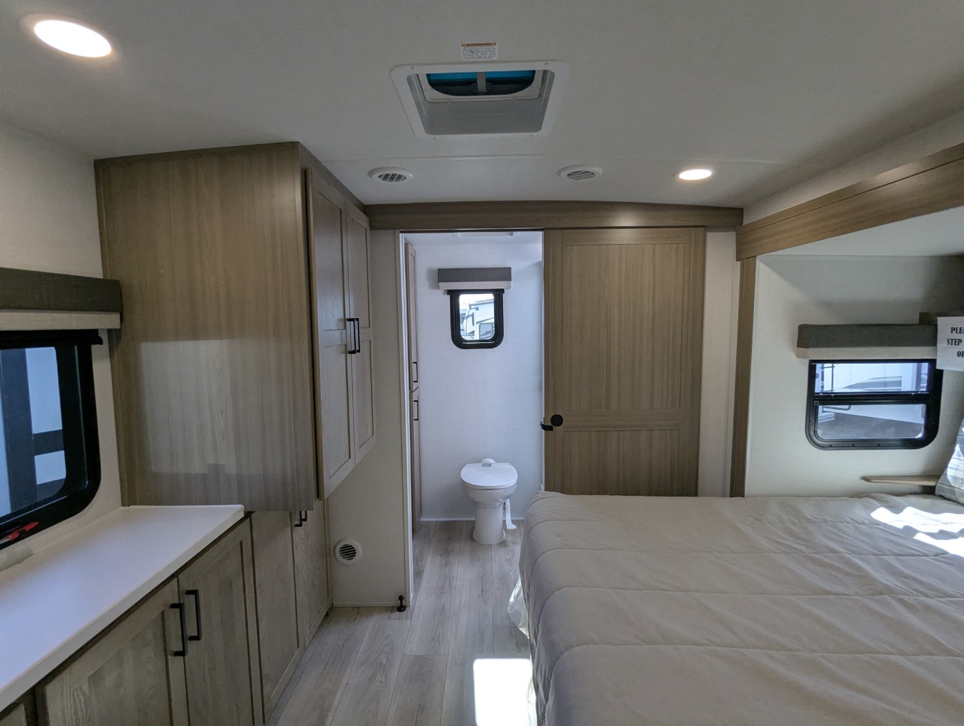 2027 Forest River Rockwood Mini Lite 2523MBR - Image 20