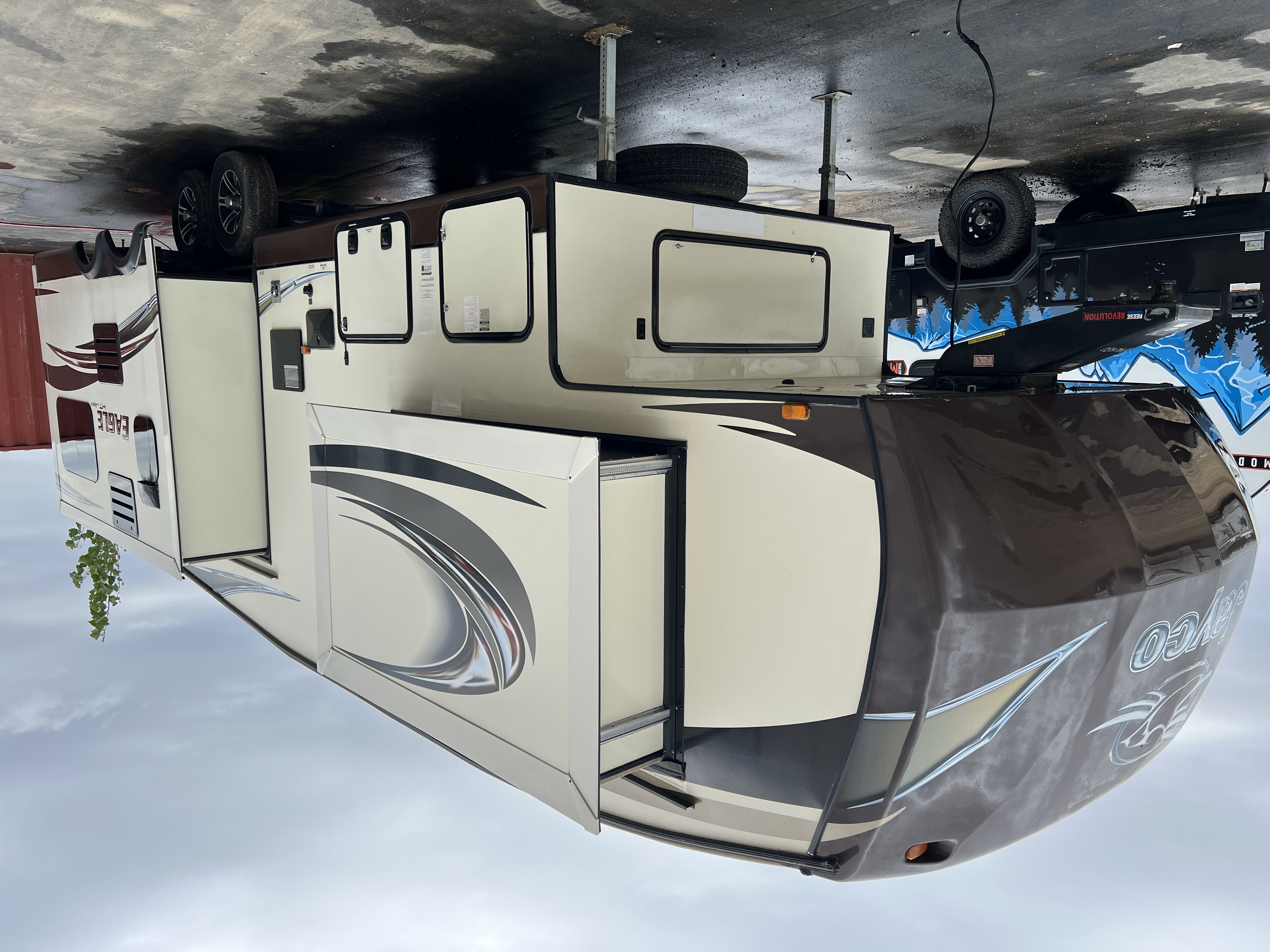 2014 Jayco Eagle HT 27.5RLTS - Image 5