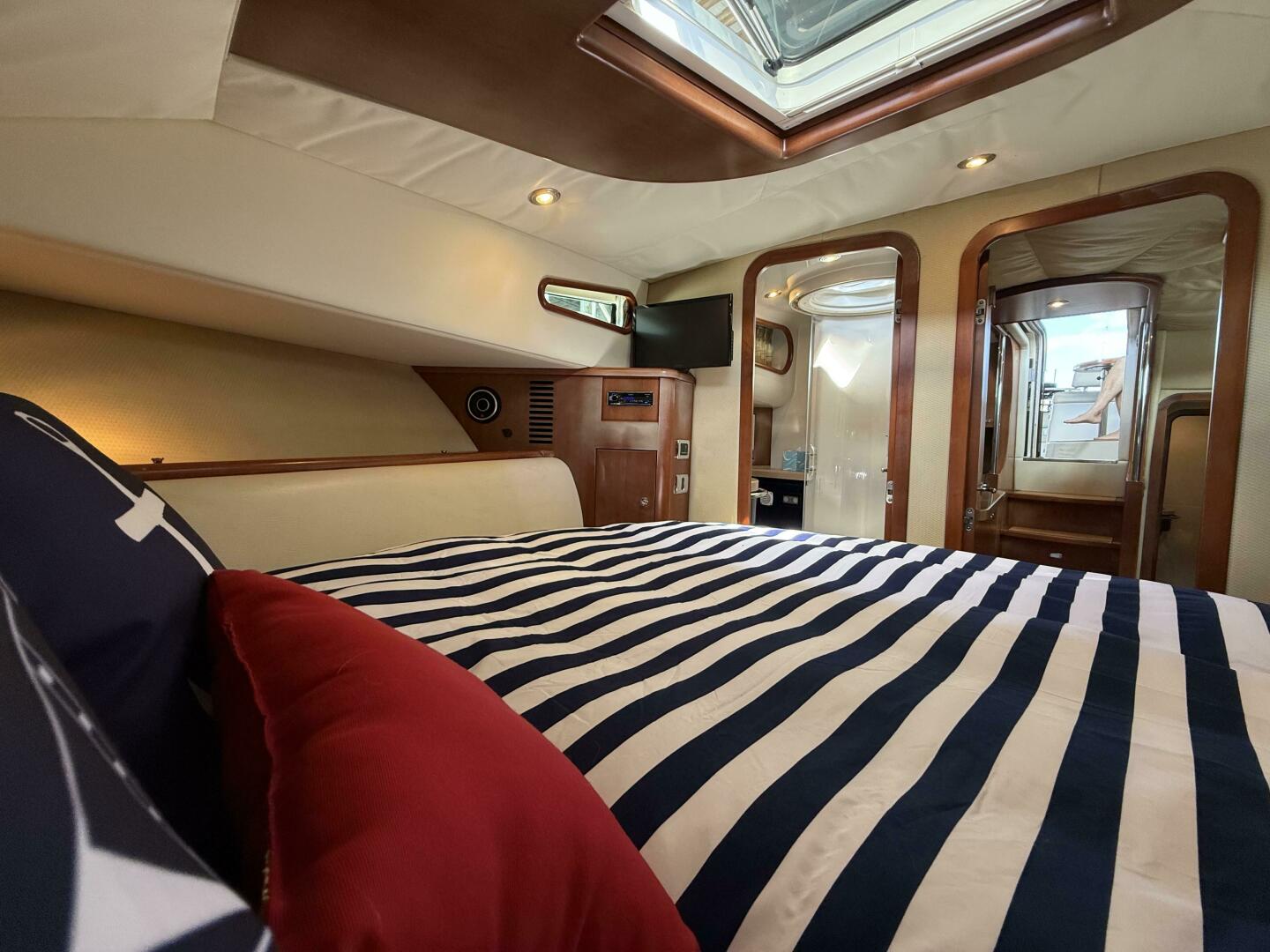2007 Chris-Craft Roamer 40 - Image 7
