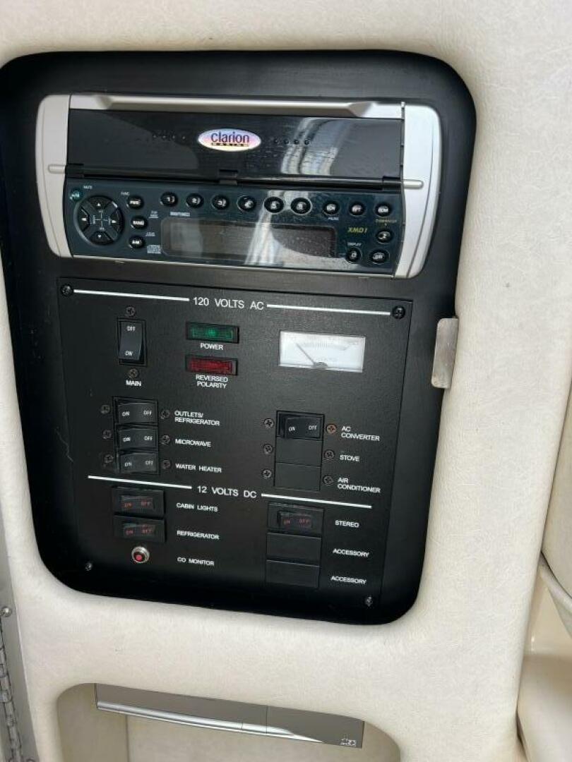 2001 Sea Ray 260 Sundancer - Image 18