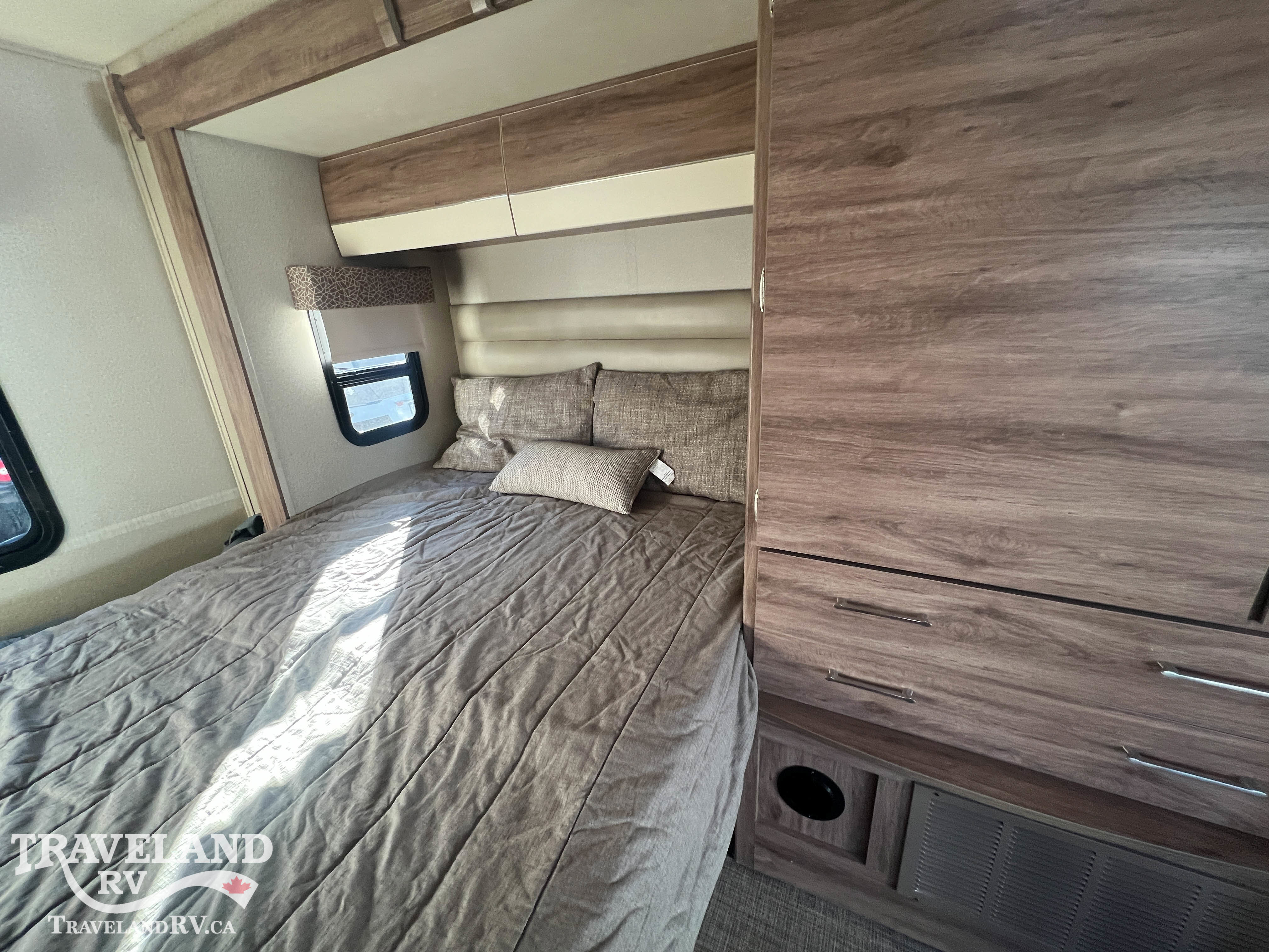 2020 Jayco Melbourne Prestige 24LP - Image 13
