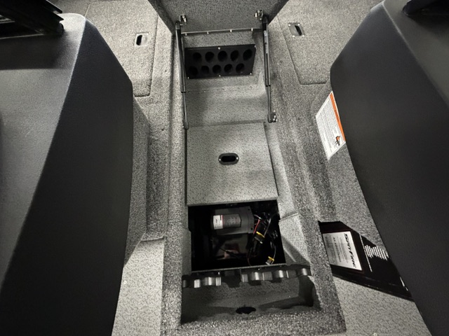 2026 CRESTLINER HAWK WT 1650 - Image 6
