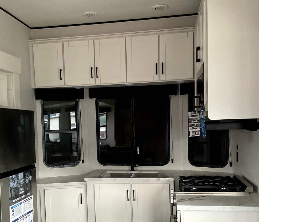 2026 JAYCO JAY FLIGHT BUNGALOW 404 LOFT - Image 18