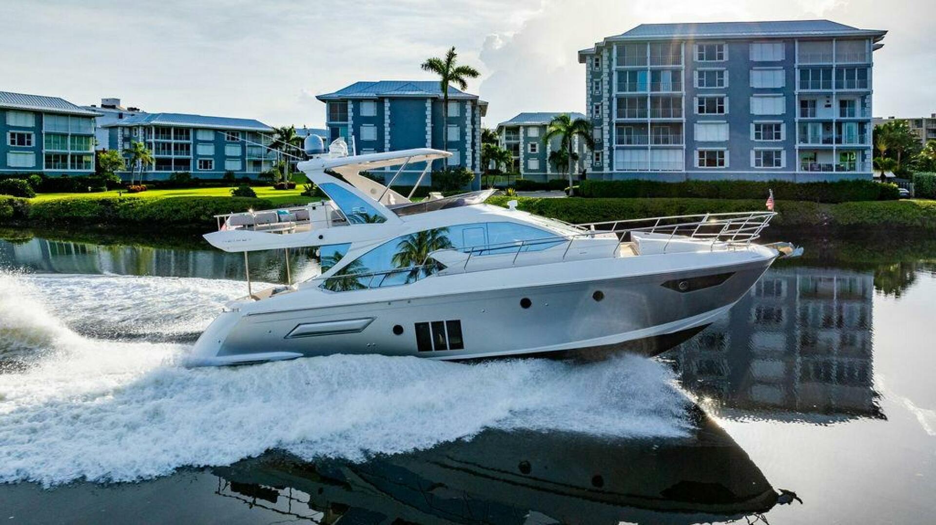 2015 Azimut Fly 50 - Image 3