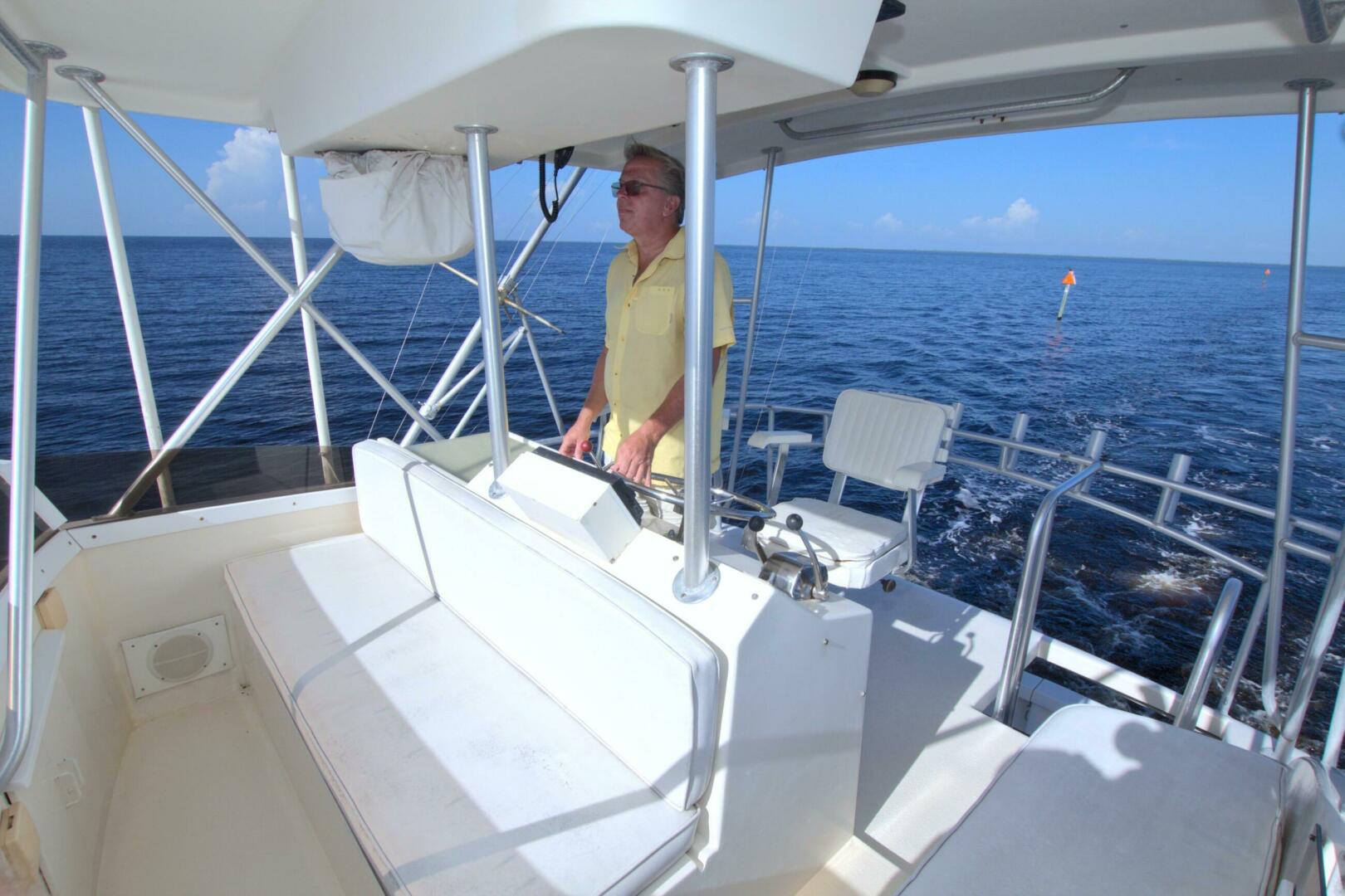 1990 Post 44 Sport Fisherman - Image 18