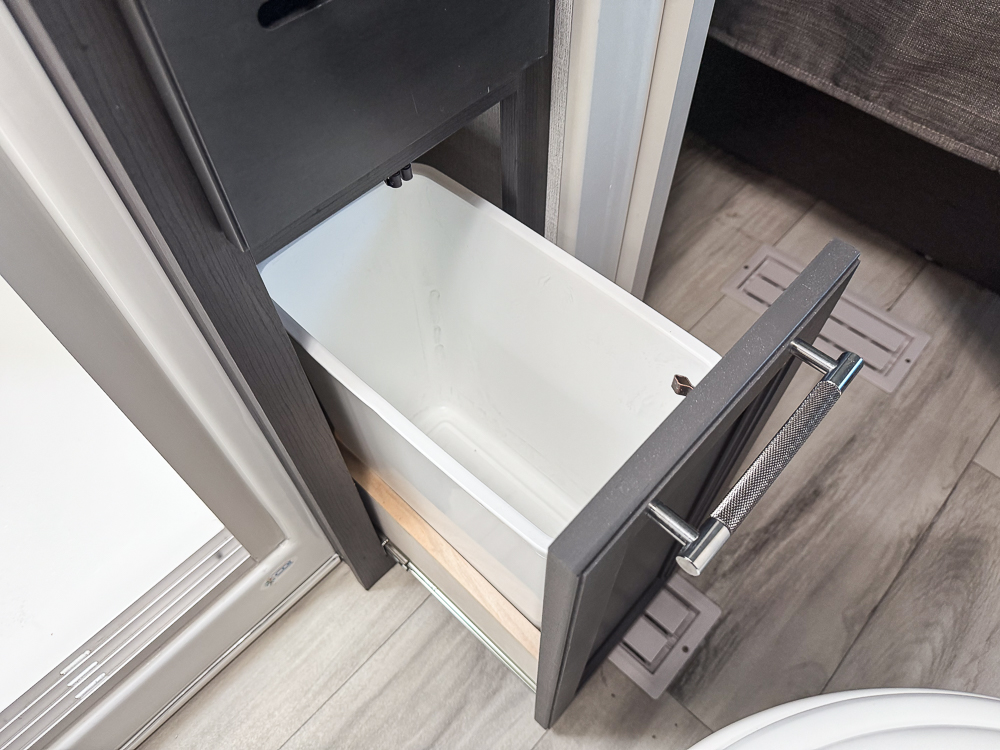 2026 KEYSTONE 380LT - Image 34