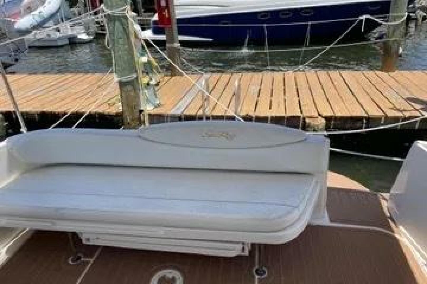 2002 Sea Ray 340 Sundancer - Image 3