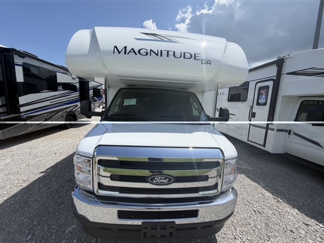 2027 THOR MOTOR COACH MAGNITUDE GA28 - Image 2