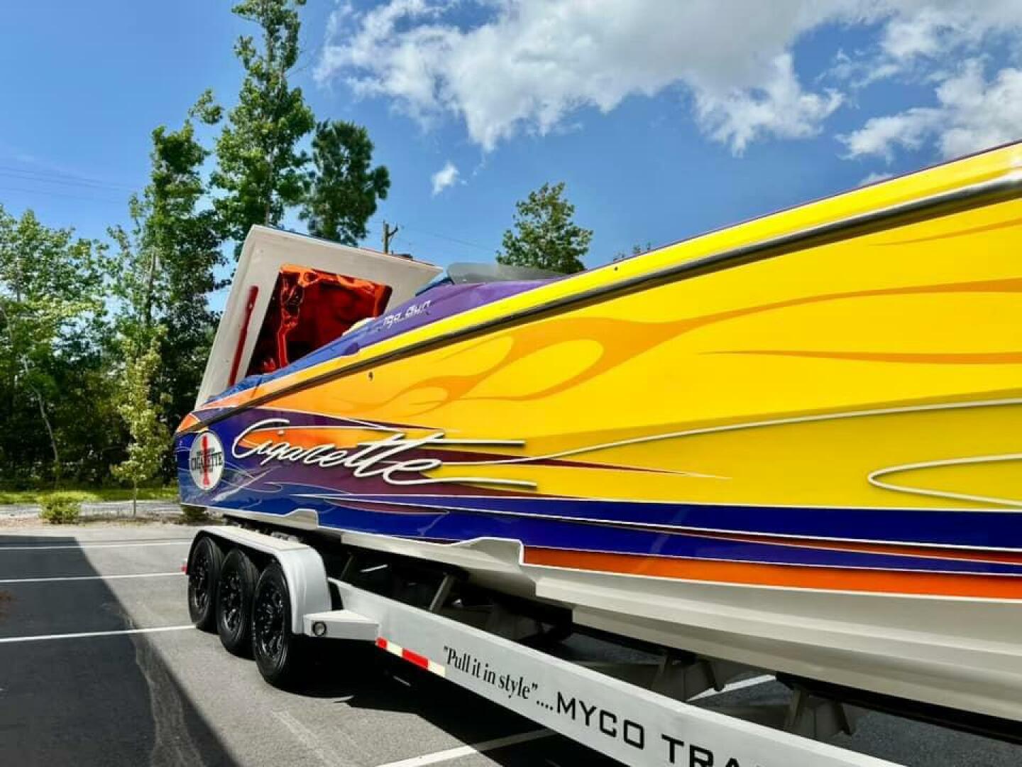 2005 Cigarette 39 Top Gun UNLIMITED - Image 5