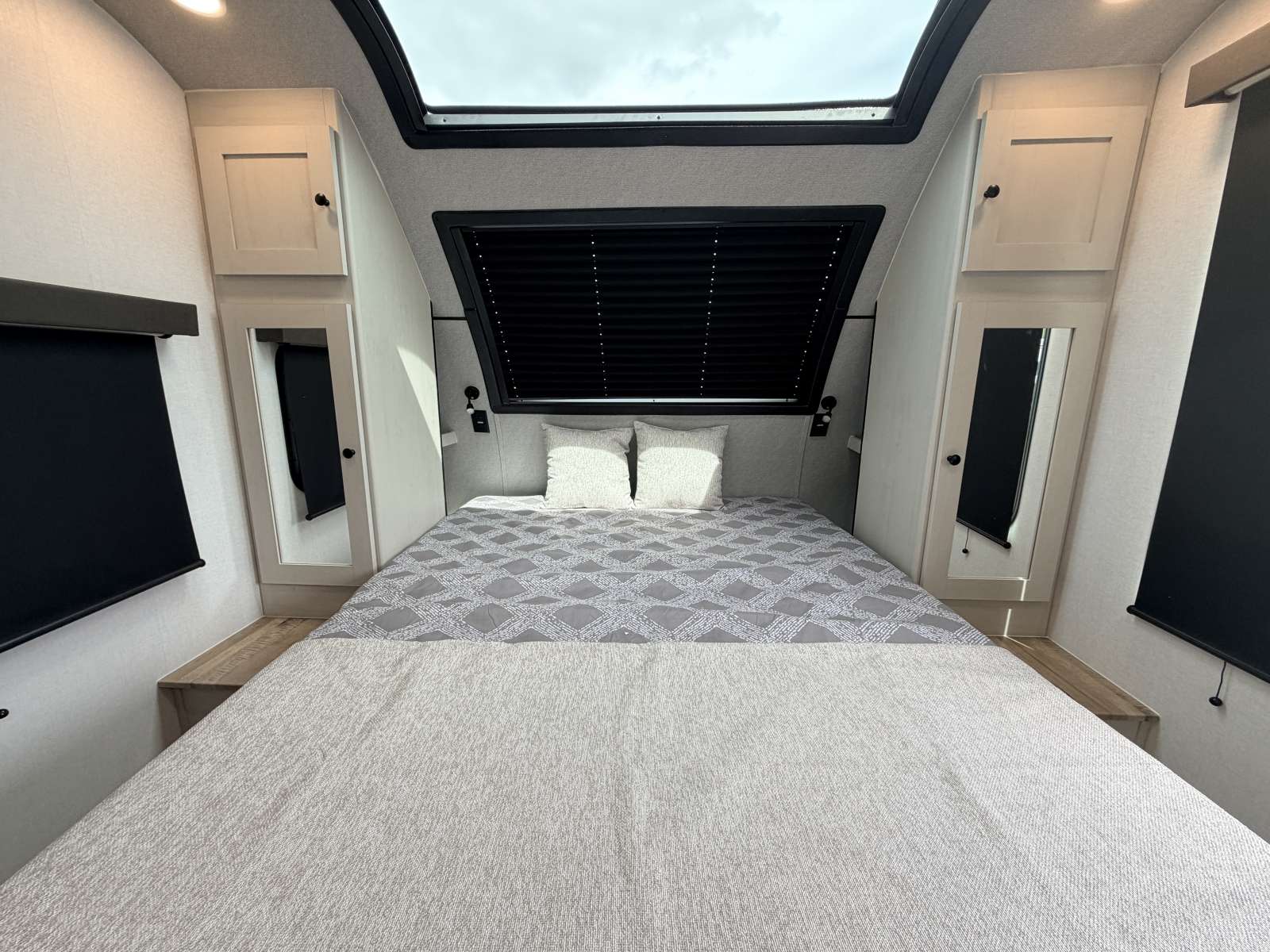 2026 Coachmen Northern Spirit 3070BH - Image 20