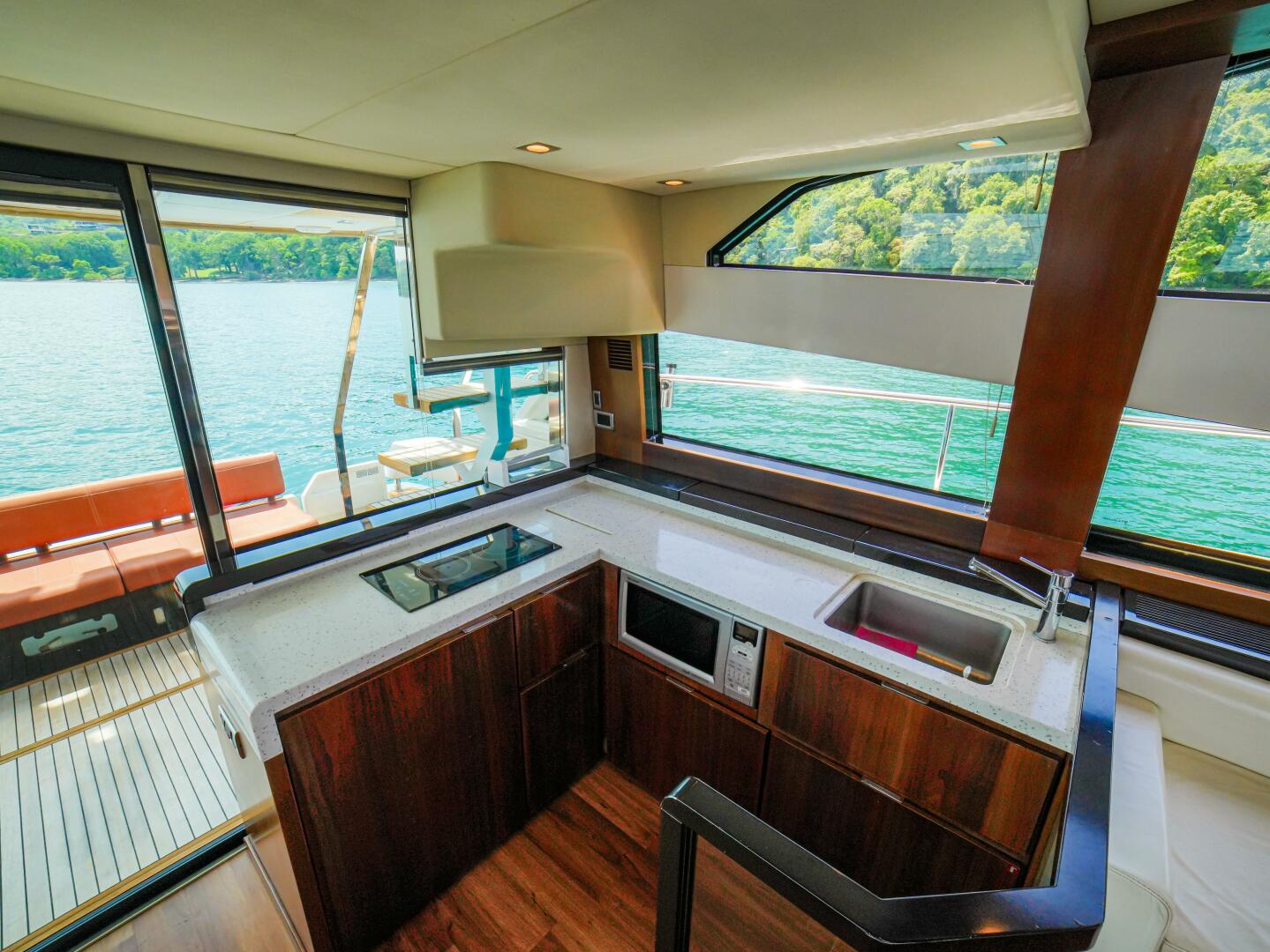 2014 Fairline 50 - Image 27