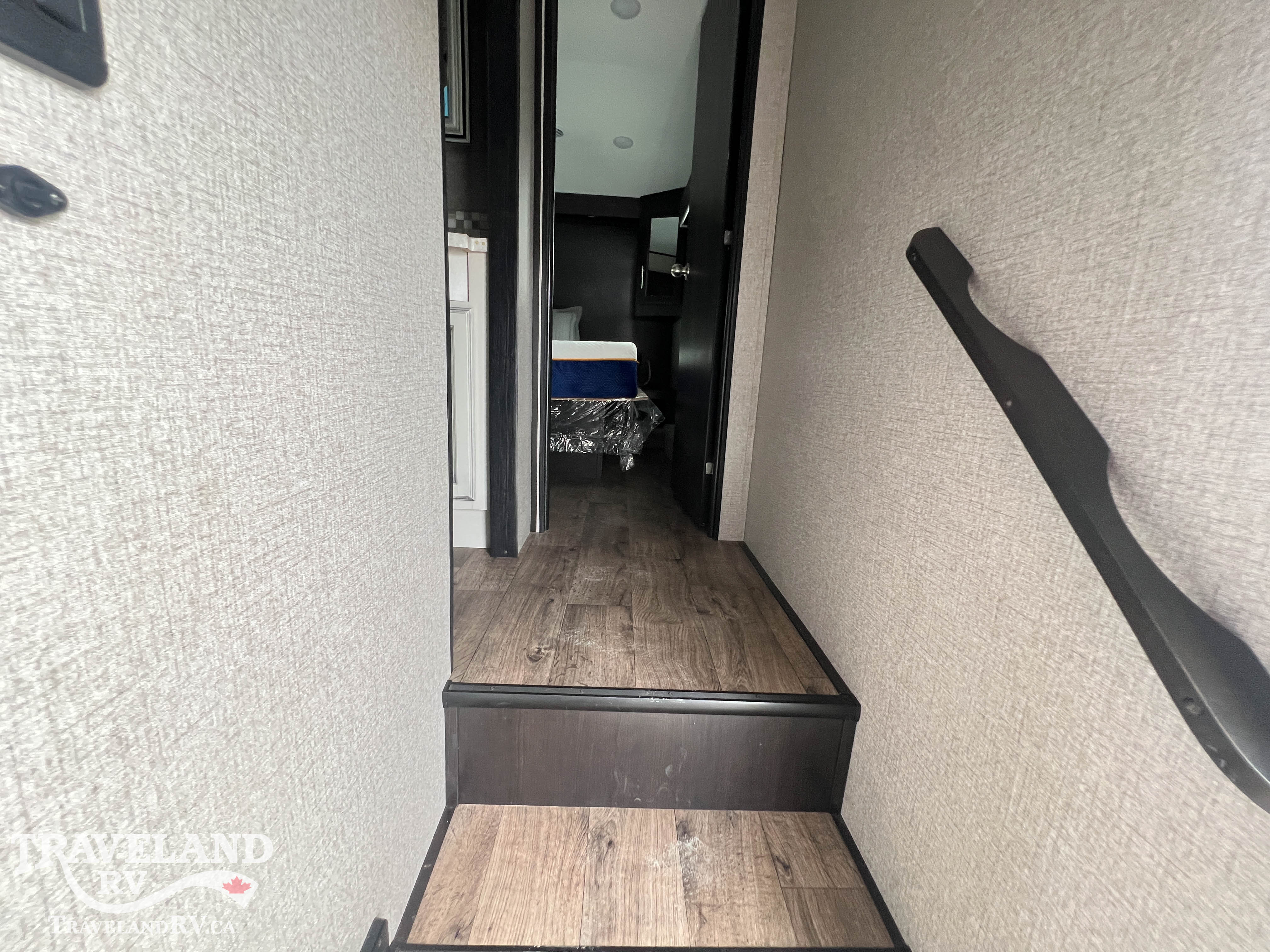 2021 JAYCO EAGLE SL HT 29.5 BHDS - Image 19