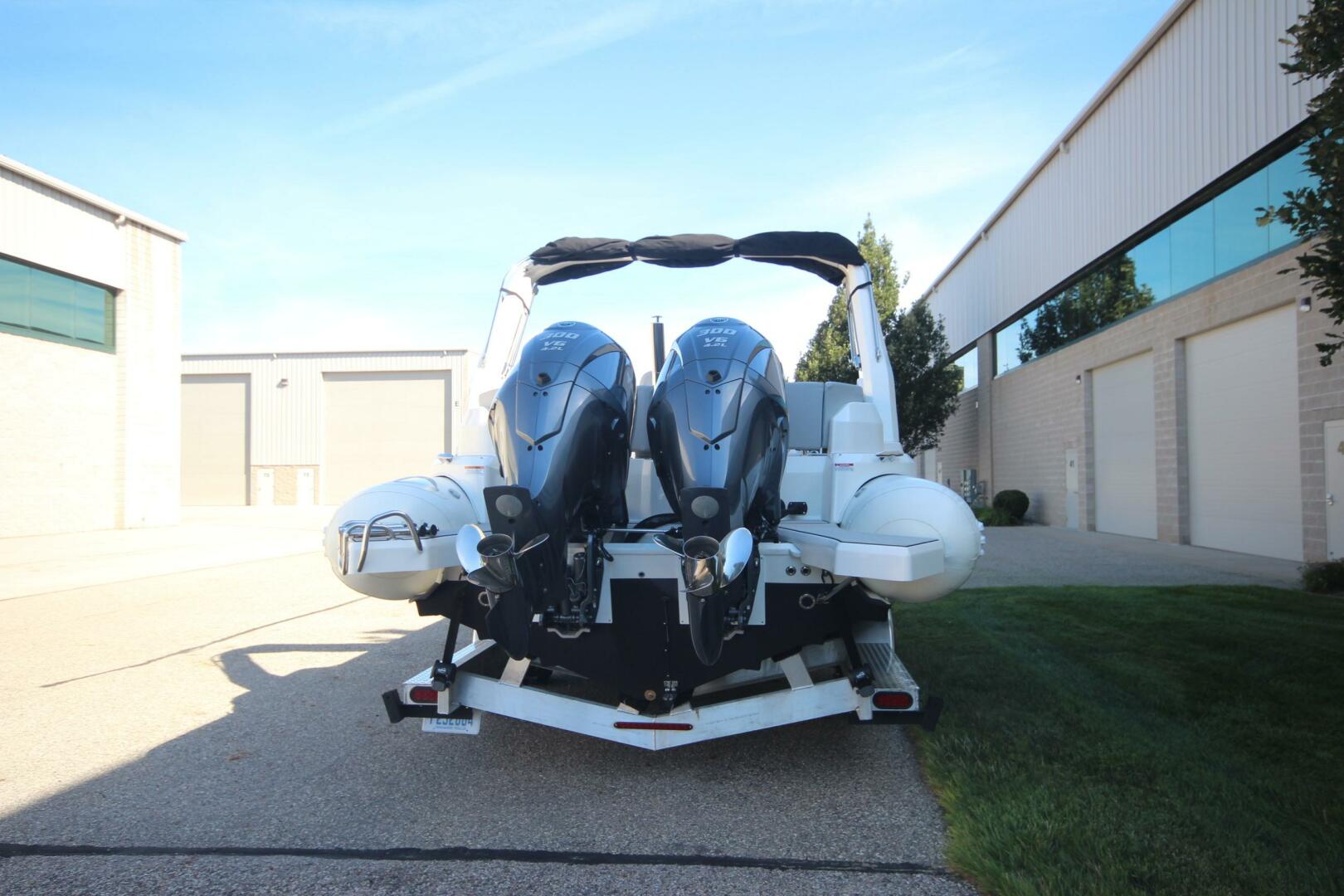 2024 Zodiac Medline 9 NEO - Image 11