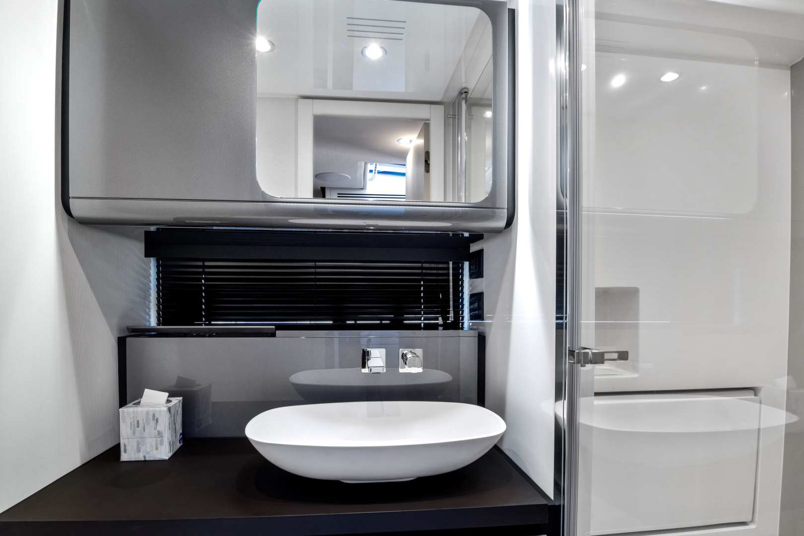 2022 Azimut Azimut Verde 47 - Image 27