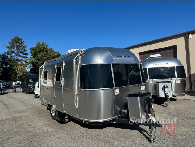 2026 Airstream Bambi 20FB Travel Trailer