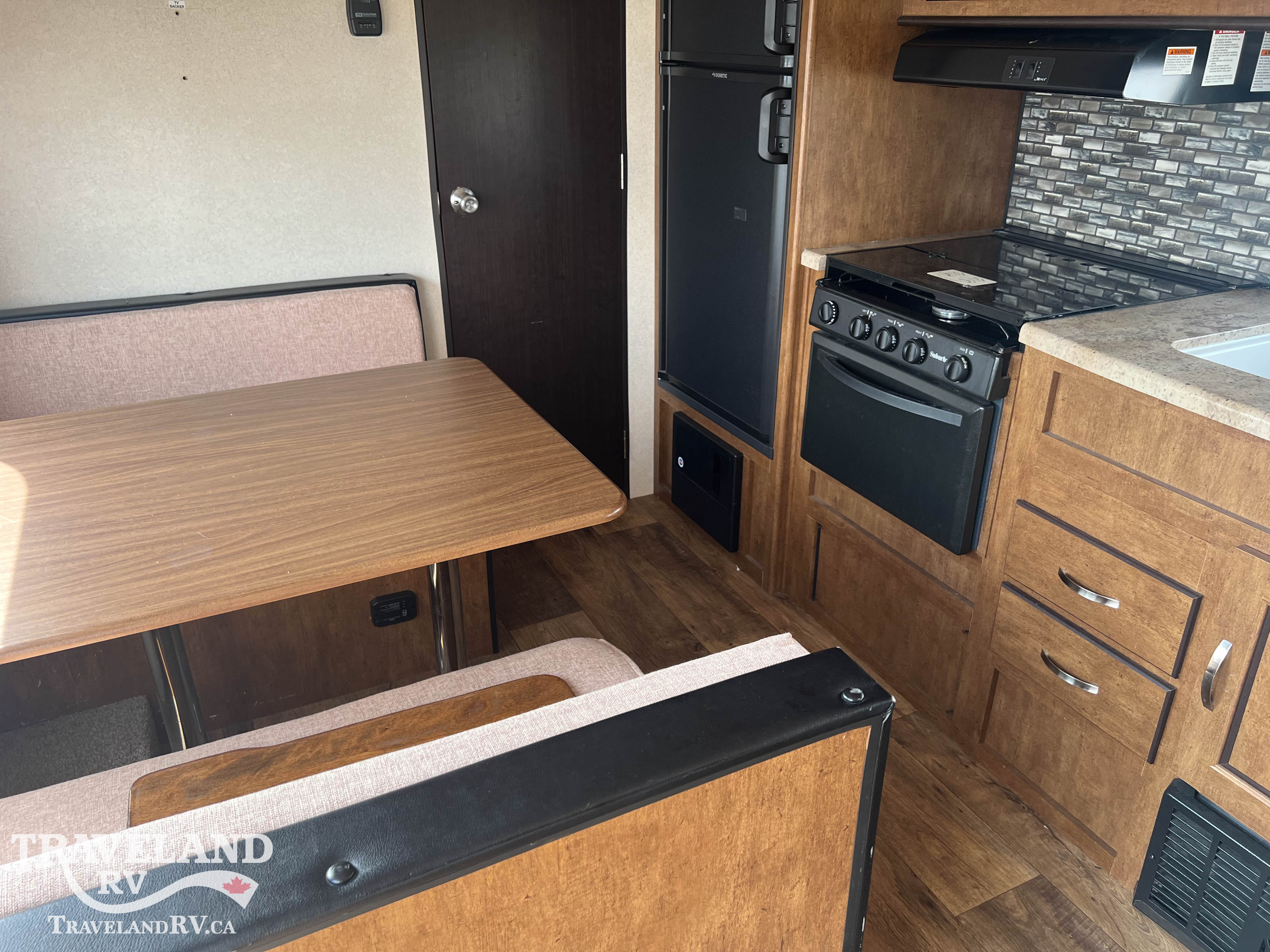 2018 Forest River Wildwood X-Lite 171RBXL - Image 8