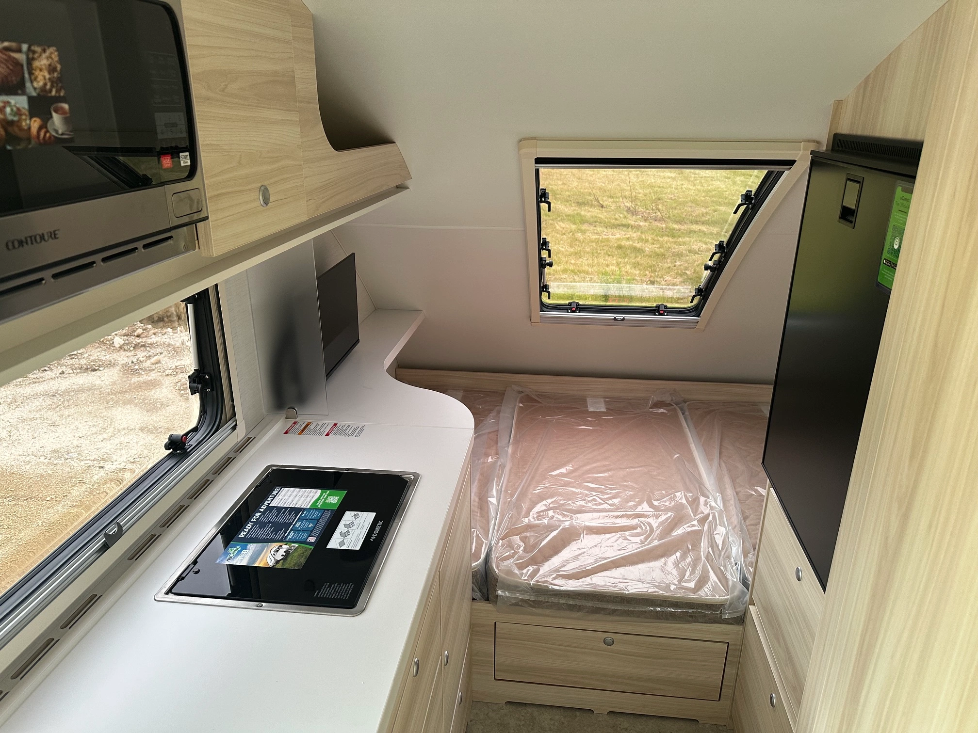 2026 NuCamp TAB 400 Boondock Black Canyon - Image 10