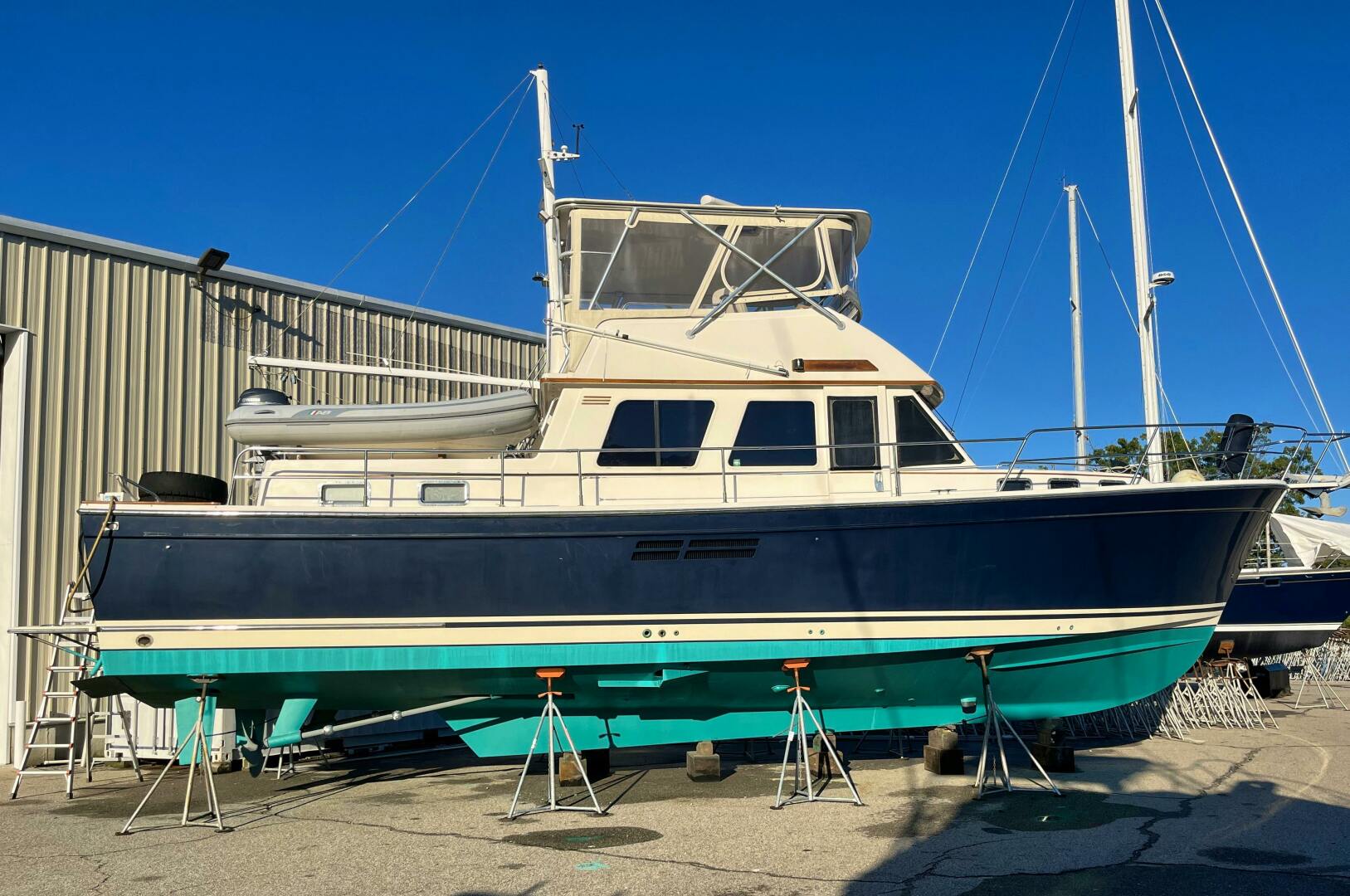 1999 Sabre - Image 26