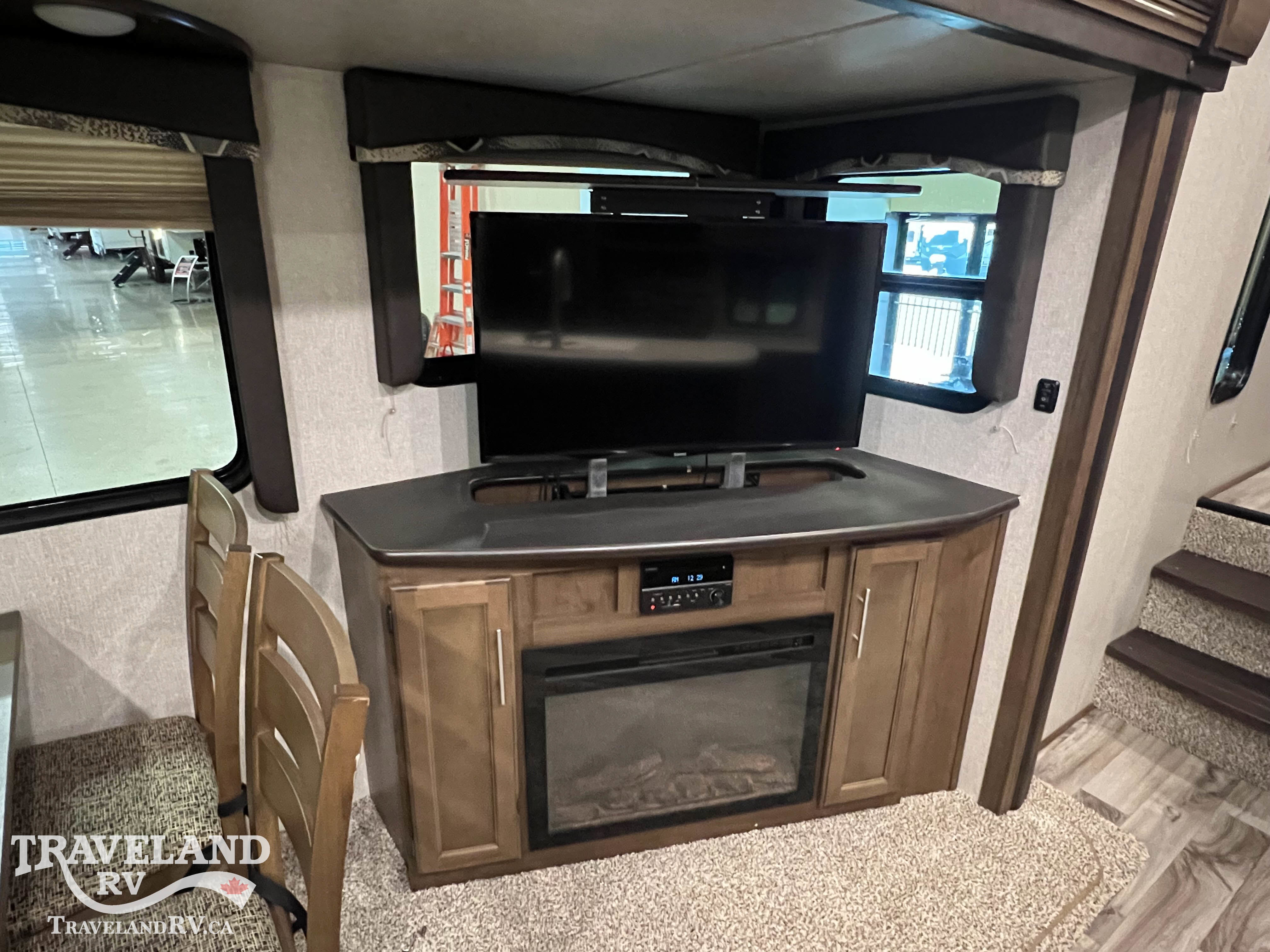 2019 Keystone Cougar Half-Ton West 27RLSWE - Image 9