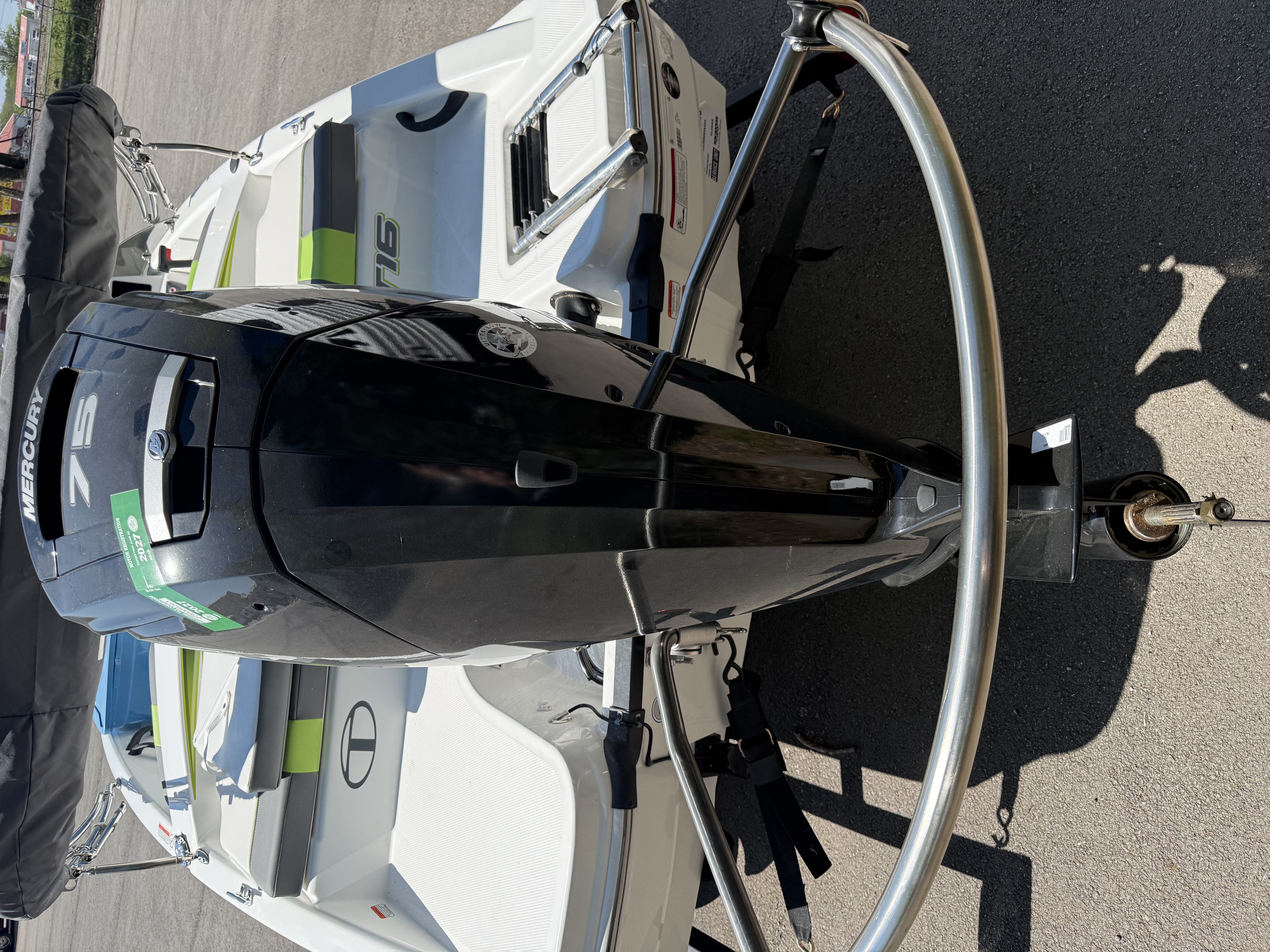 2024 TRACKER 2024 T16 - Image 6