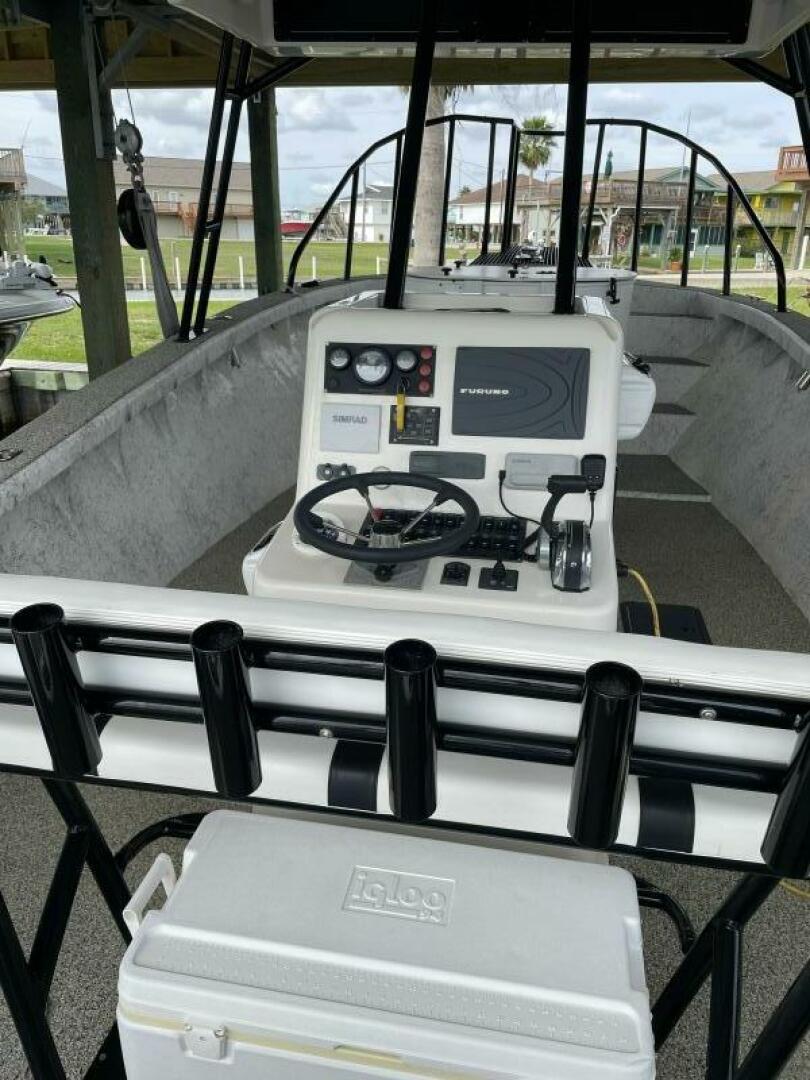 1997 Custom 31 Center Console - Image 46