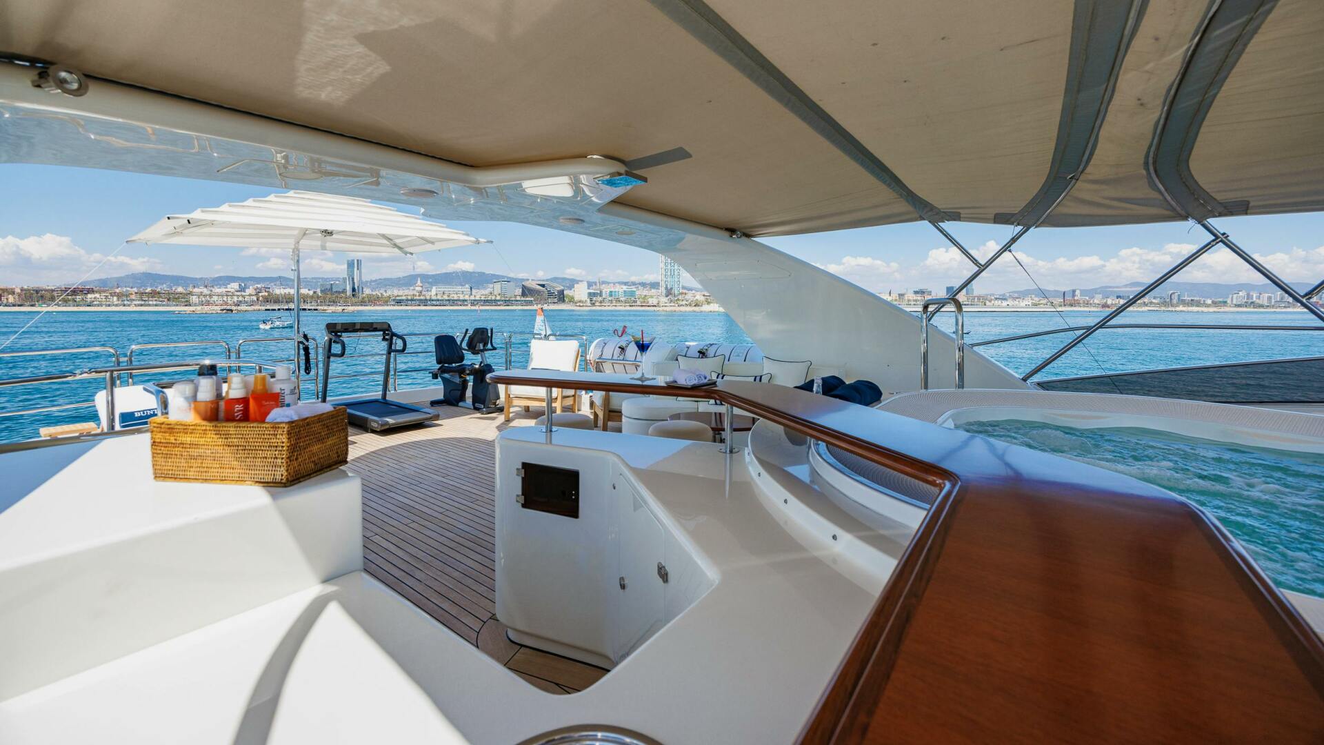 2009 Benetti Benetti Classic 120 - Image 11