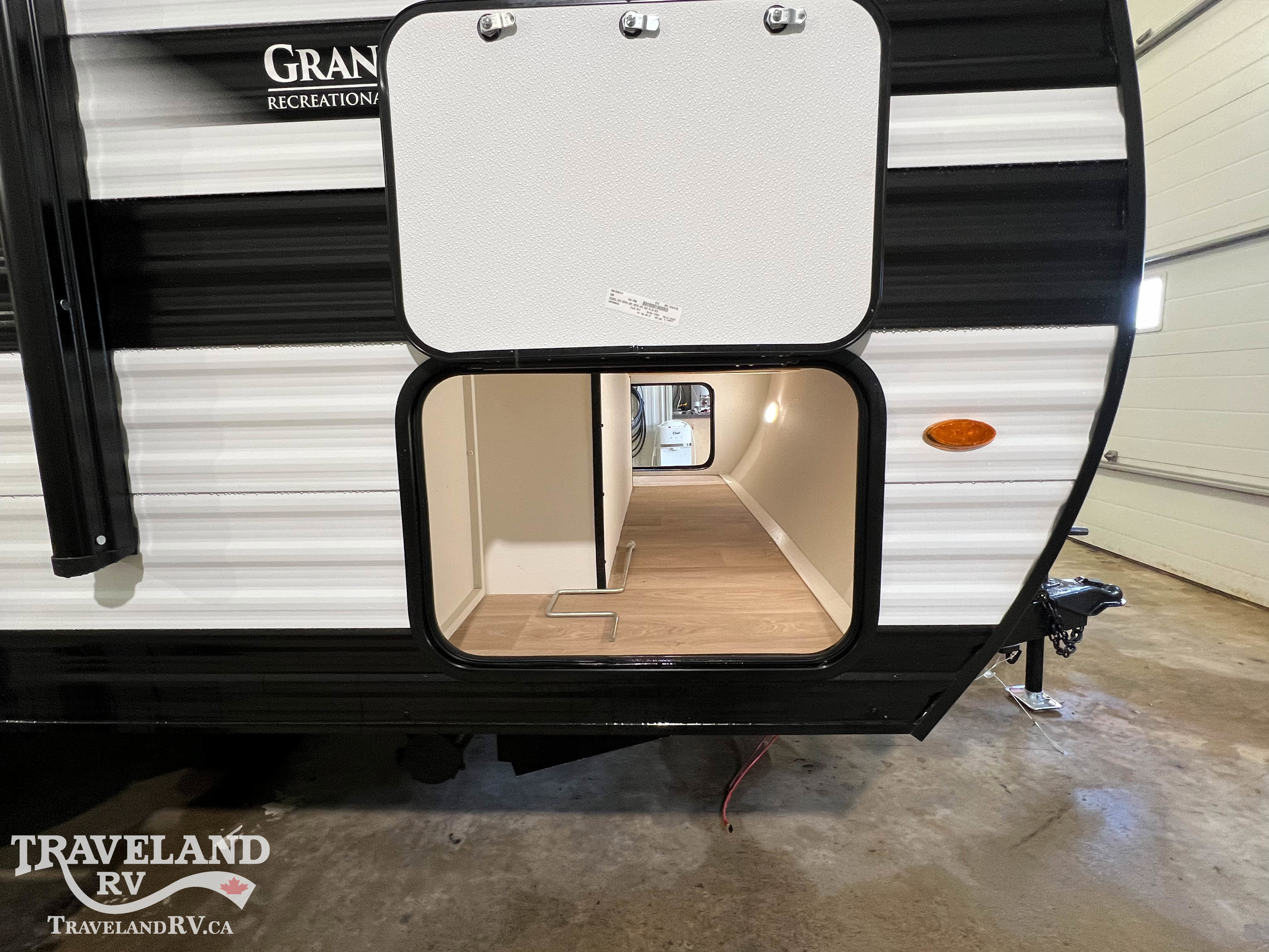 2026 Grand Design Transcend ONE 151RB - Image 5