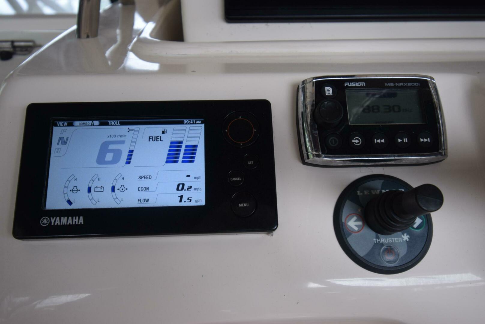 2016 Grady-White Express 330 - Image 42