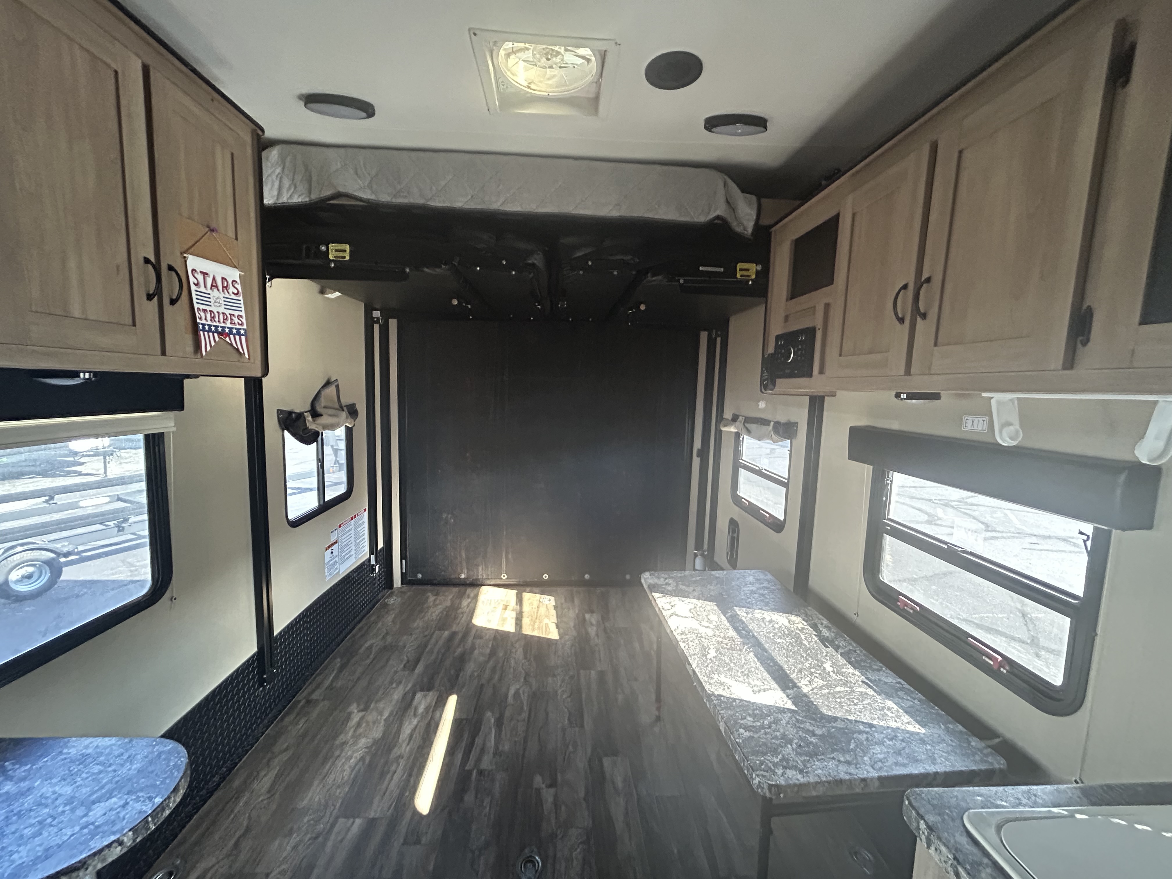 2016 Coachmen Adrenaline 26CB - Image 5