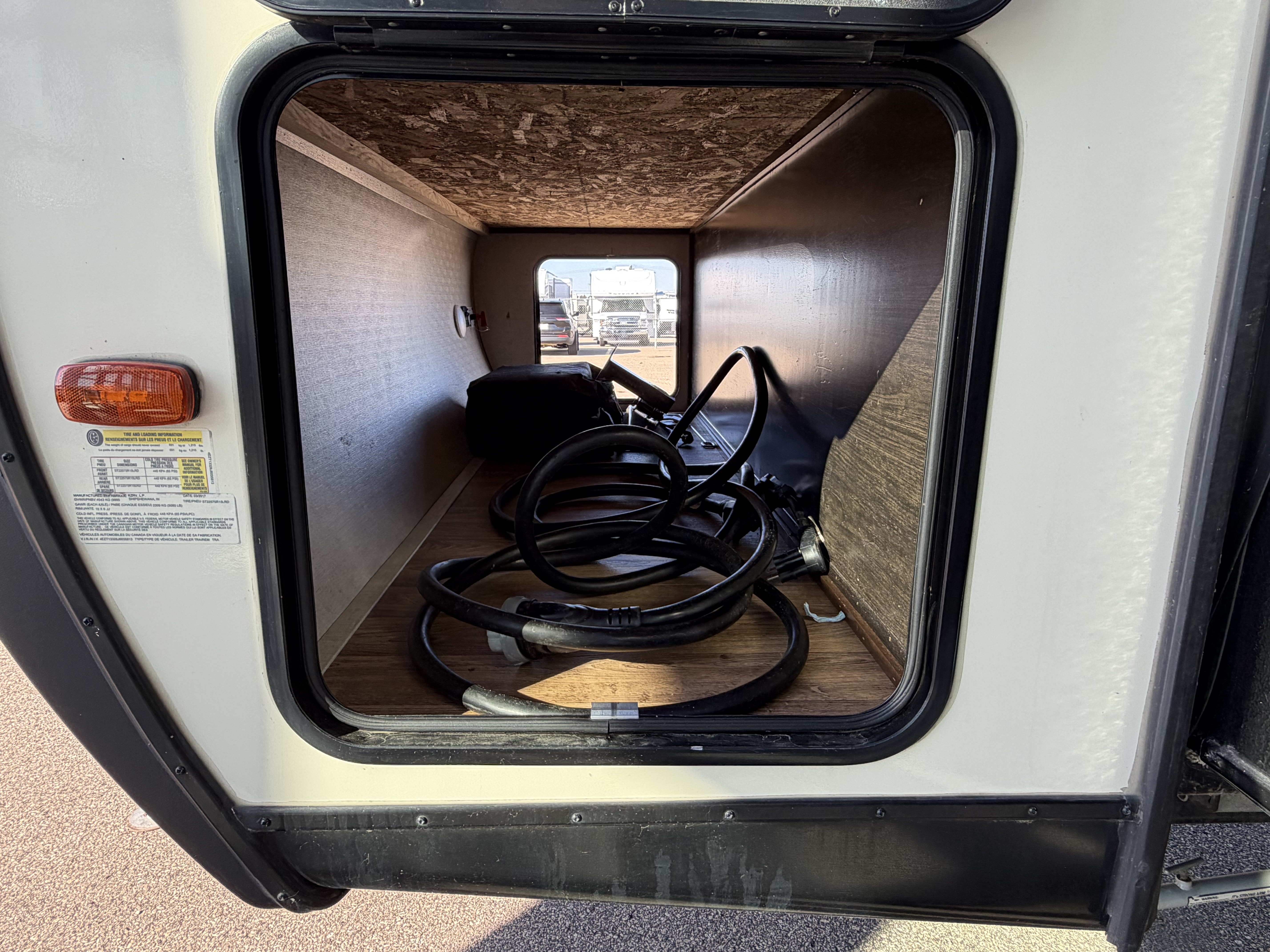 2018 VENTURE RV SPORT TREK TOURING 336 VRK - Image 6