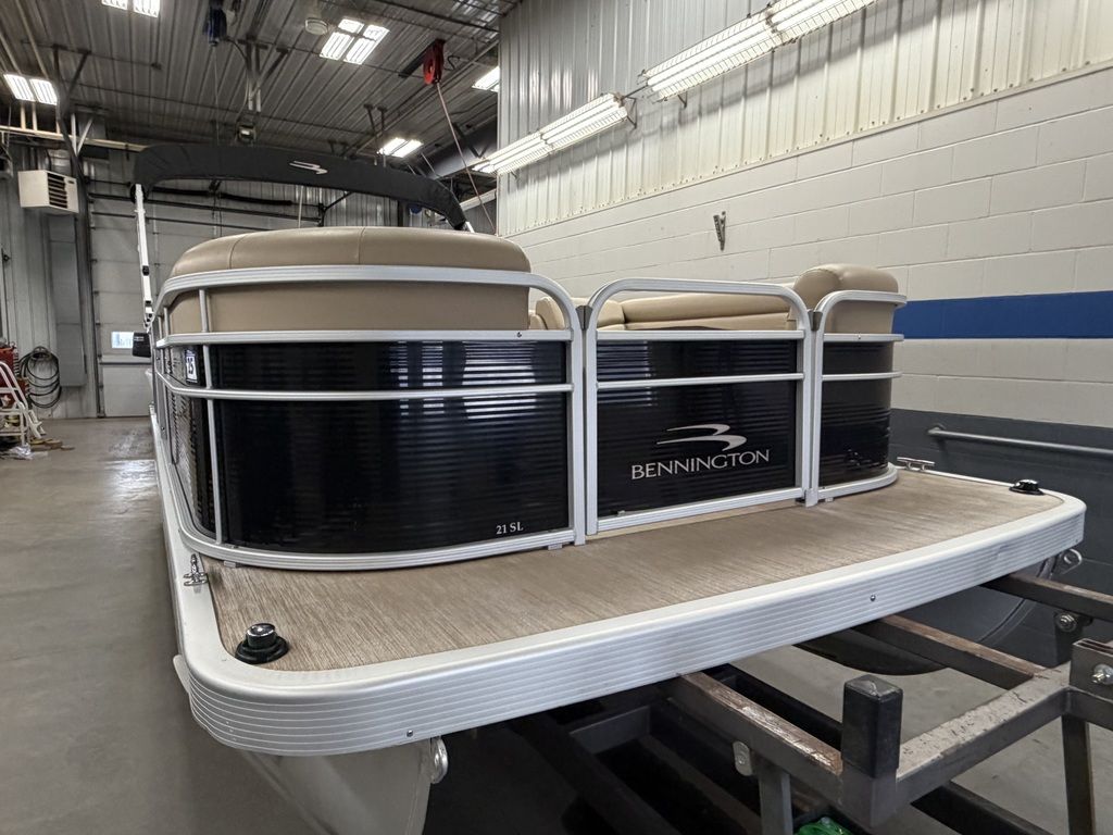 2018 Bennington 21SL - Image 4