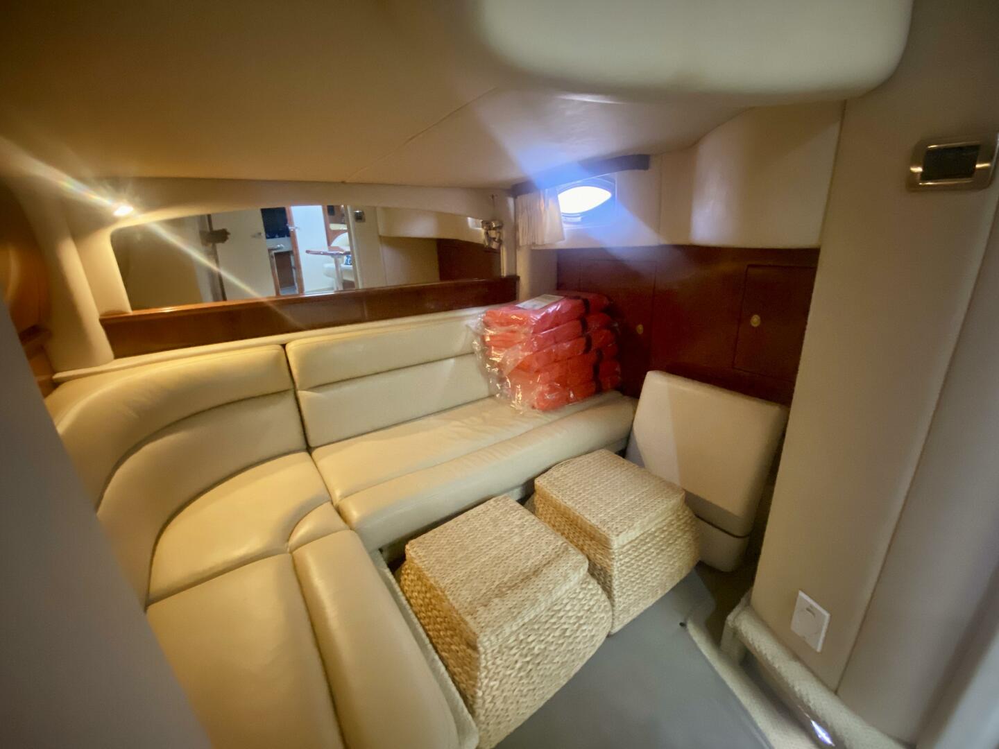 2005 Sea Ray 420 Sundancer - Image 46