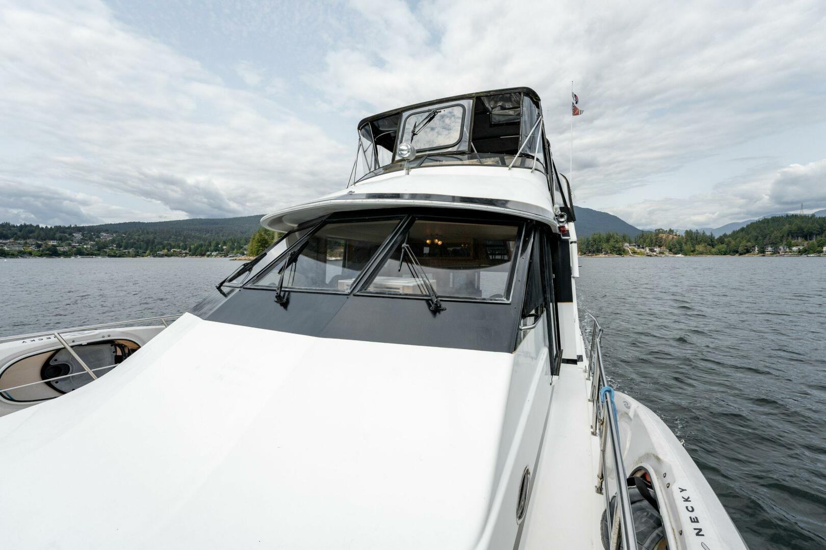 1997 Navigator Sundance 5600 - Image 35