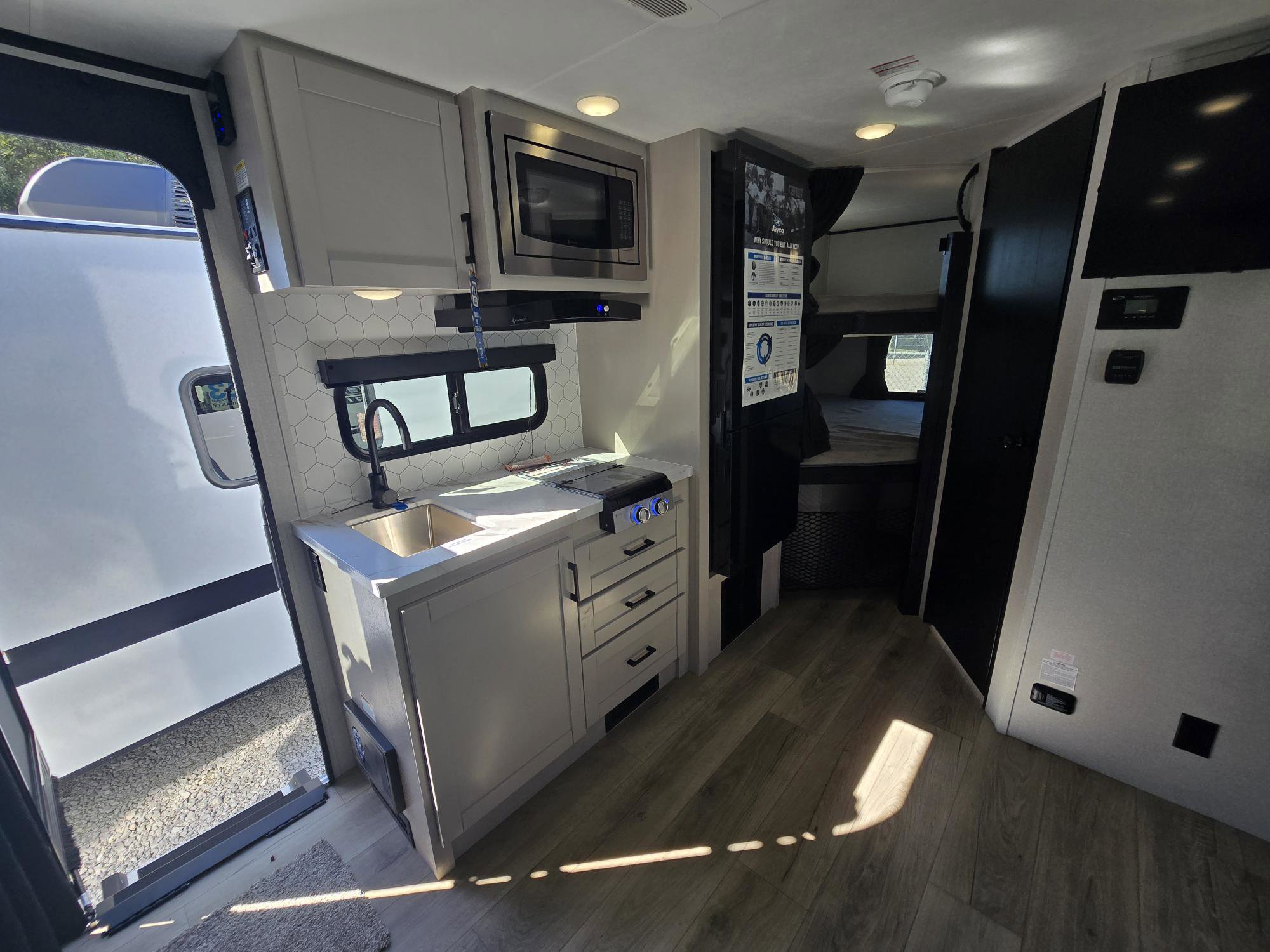 2026 JAYCO JAY FEATHER AIR 19MBS - Image 13