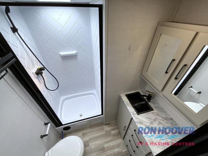 2025 FOREST RIVER 3400BH - Image 34