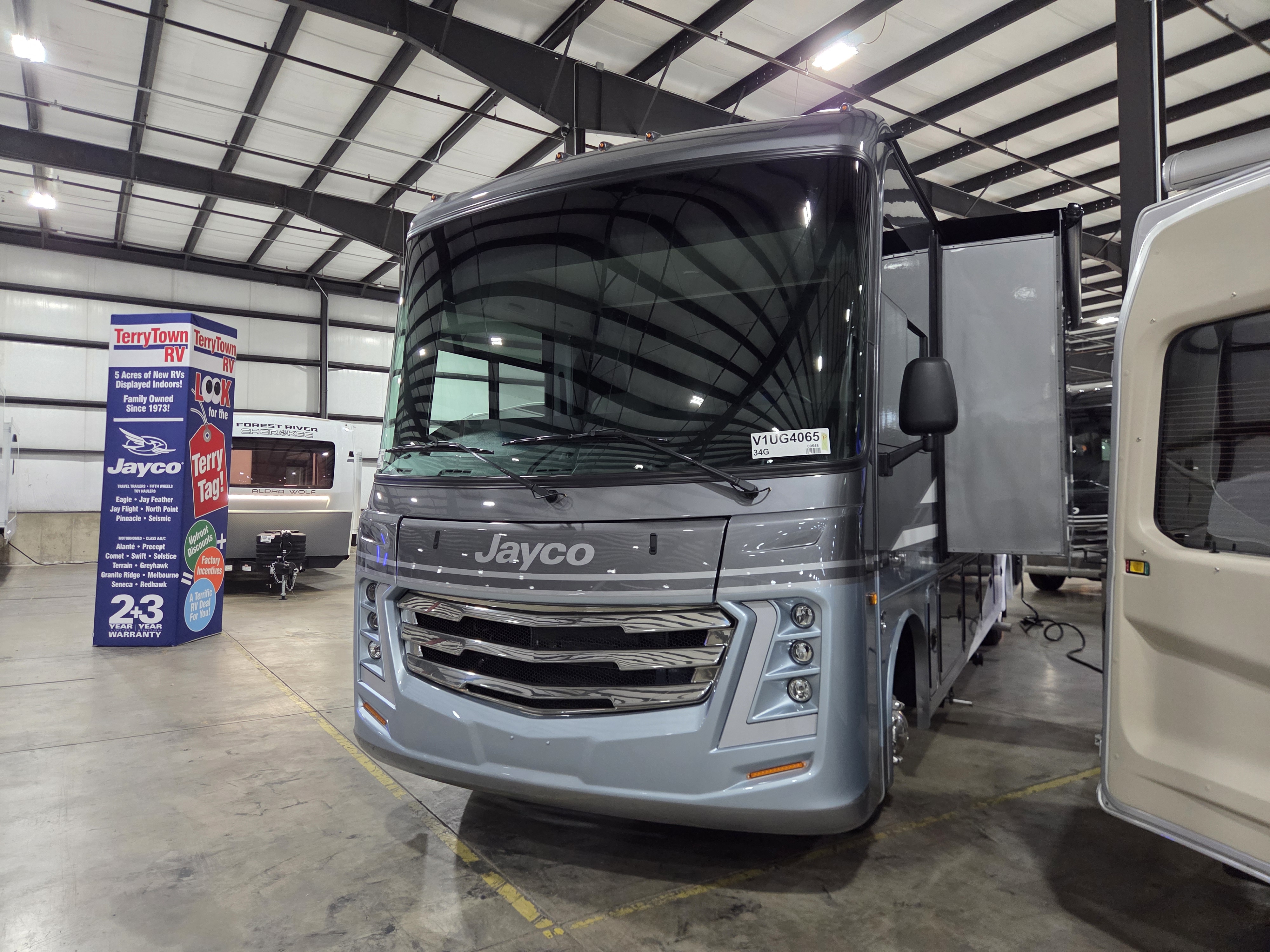 2027 Jayco Precept 34G - Image 4