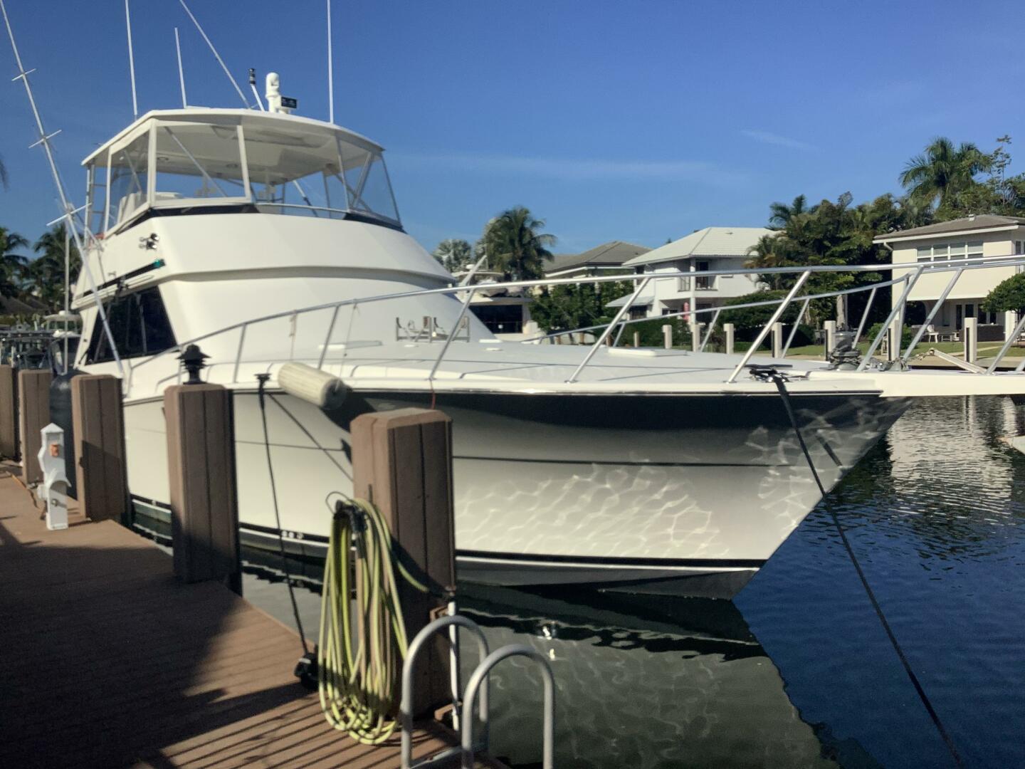 1994 Viking 50' Convertible Sportfish - Image 9