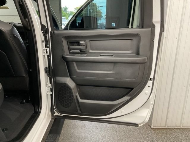 2025 Ram 3500 Tradesman 4x4 Crew Cab 8' Box - Image 24