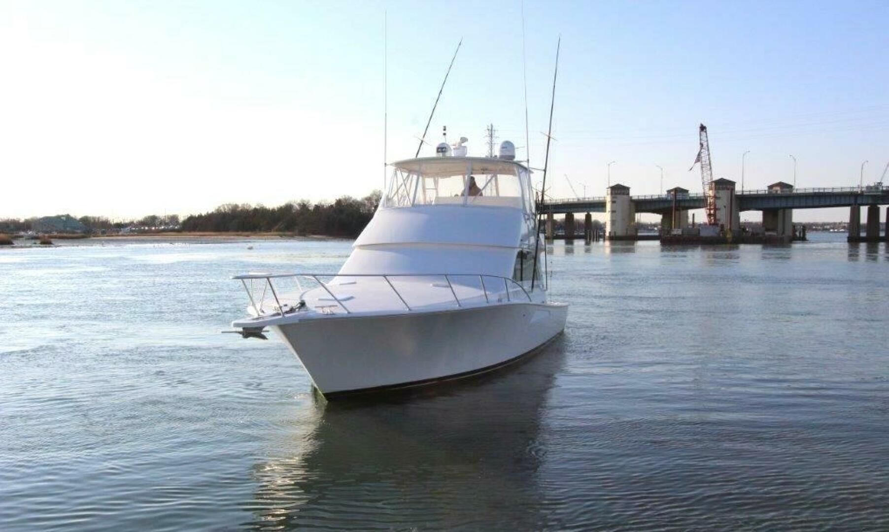 2005 Viking 45 Convertible - Image 3