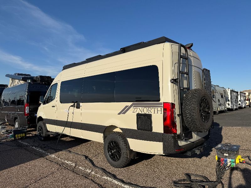 2025 27North Venture Van 170 - Image 2