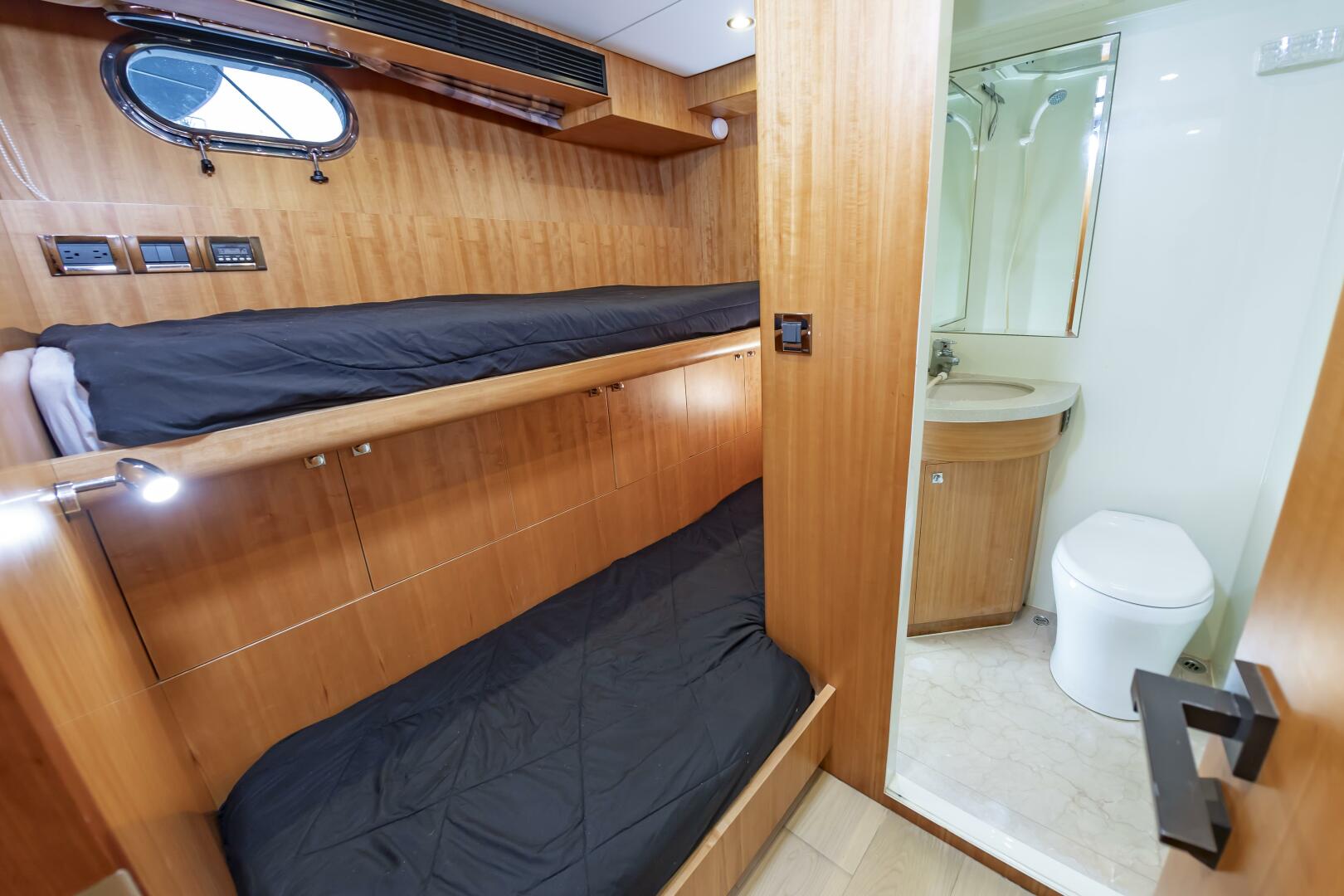 2017 Johnson 93 Flybridge - Image 97
