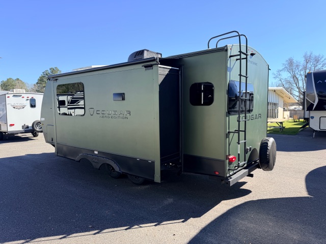 2026 Keystone Cougar Half-Ton 22MLS - Image 5