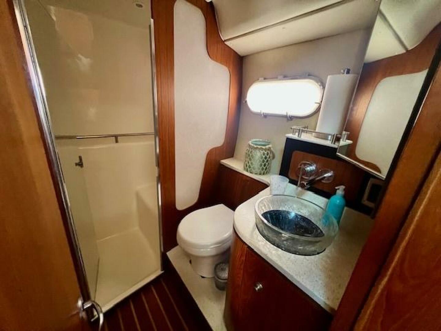 2007 Tiara Yachts 3900 Sovran - Image 22