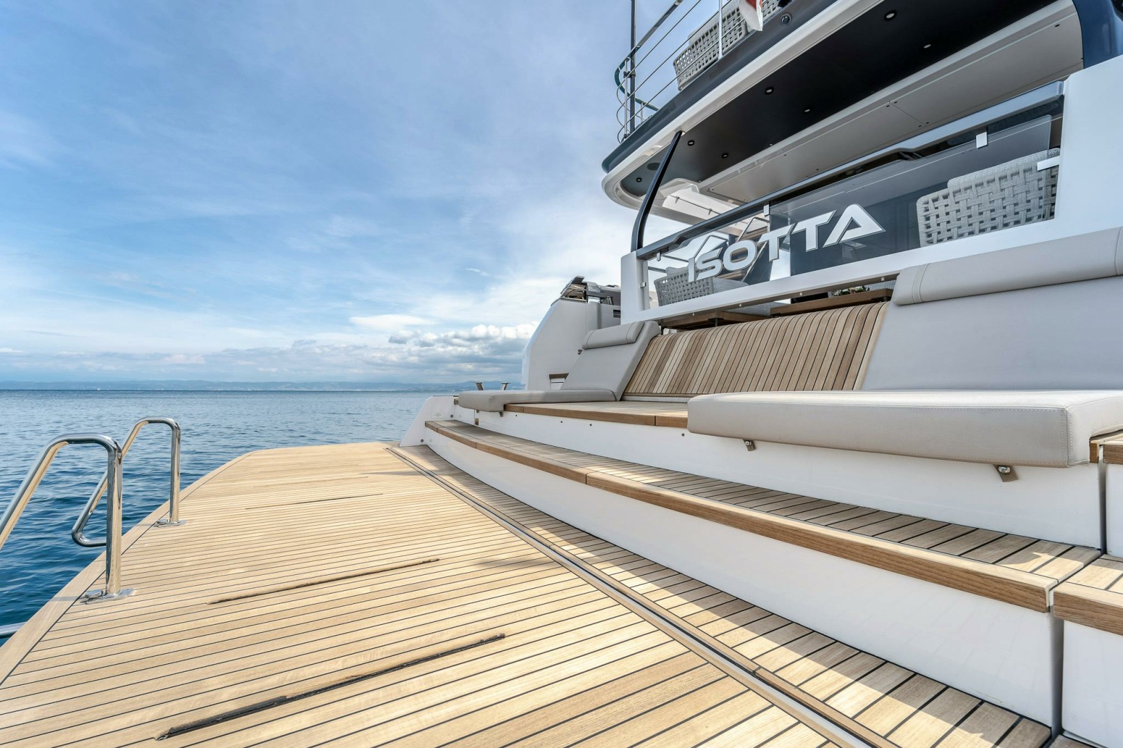 2023 Ferretti Yachts Ferretti 1000 - Image 13