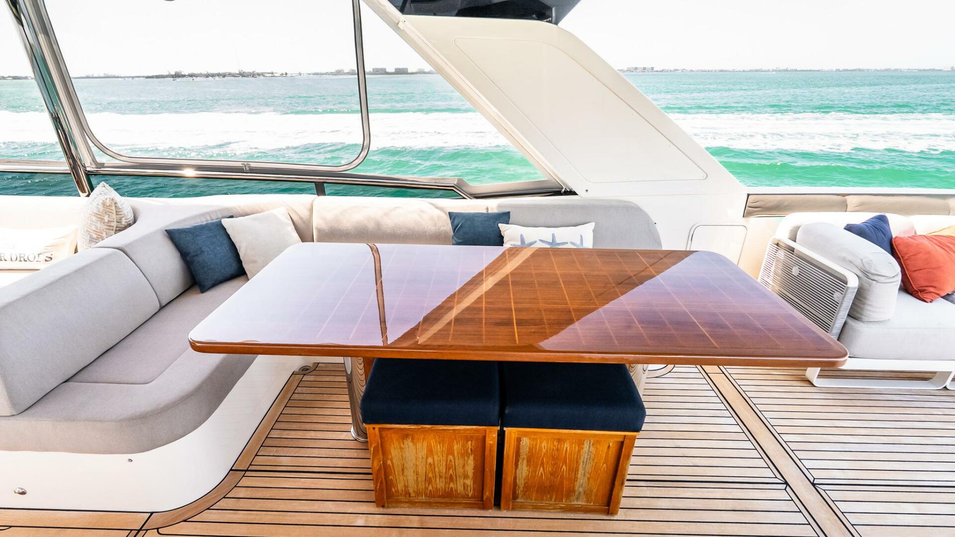 2022 Absolute Navetta 64 - Image 42