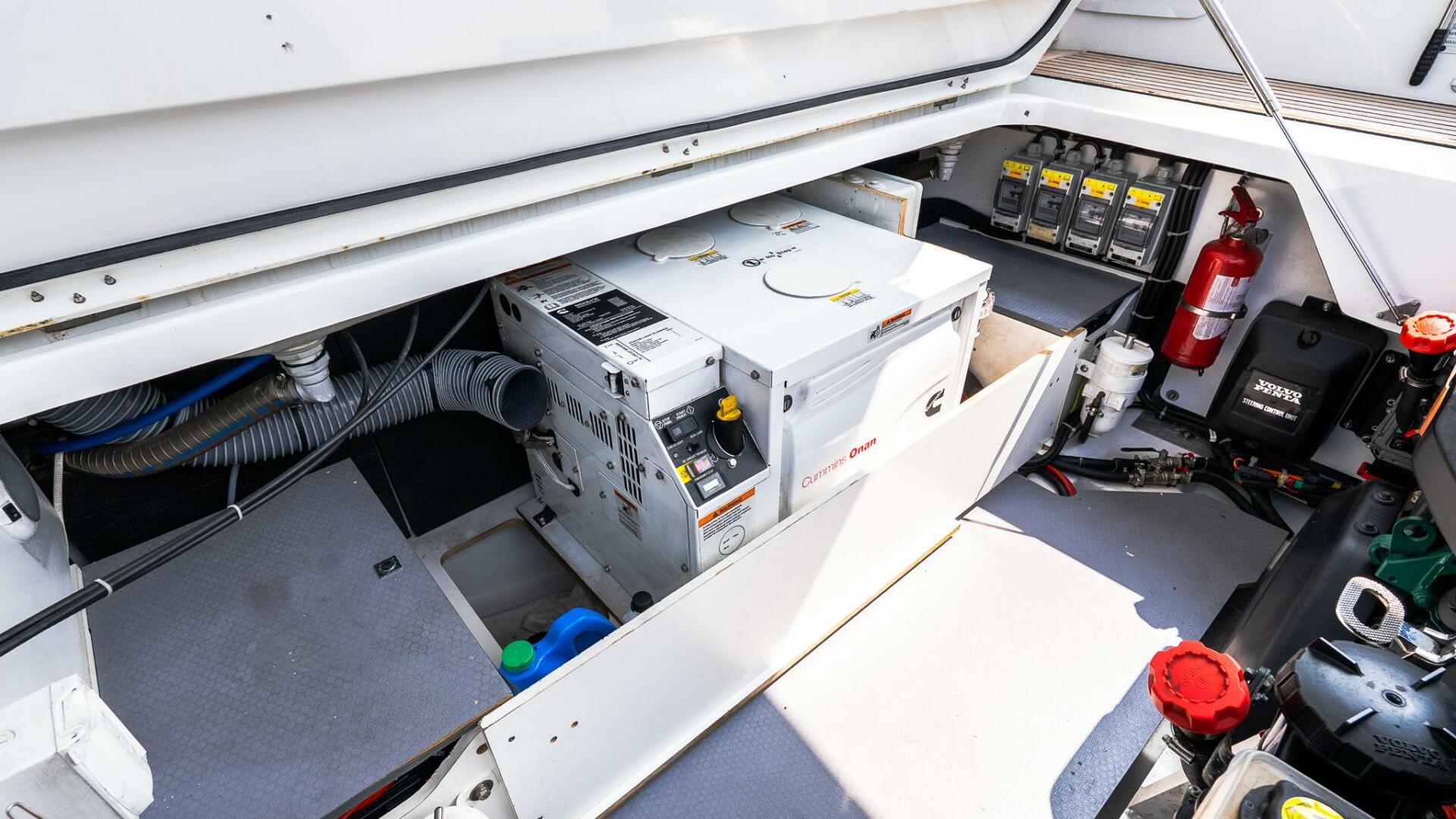 2018 Jeanneau NC 11 - Image 12