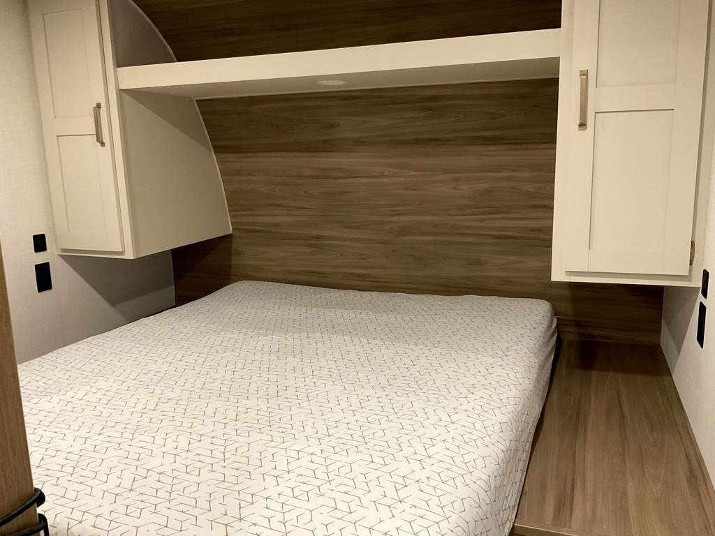 2027 KZ SPORTSMEN 261 BHK - Image 16