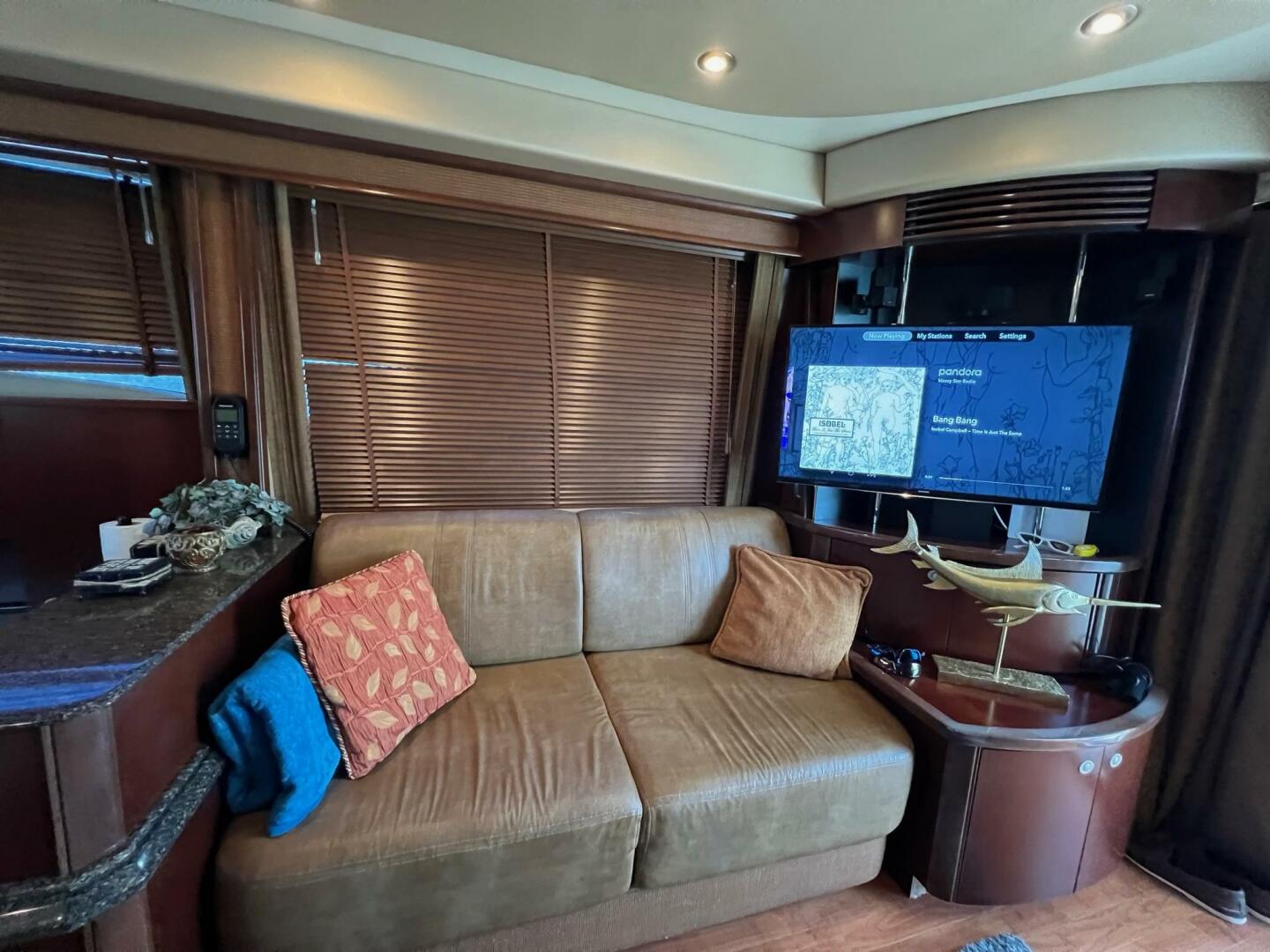 2005 Sea Ray 500 Sedan Bridge - Image 9